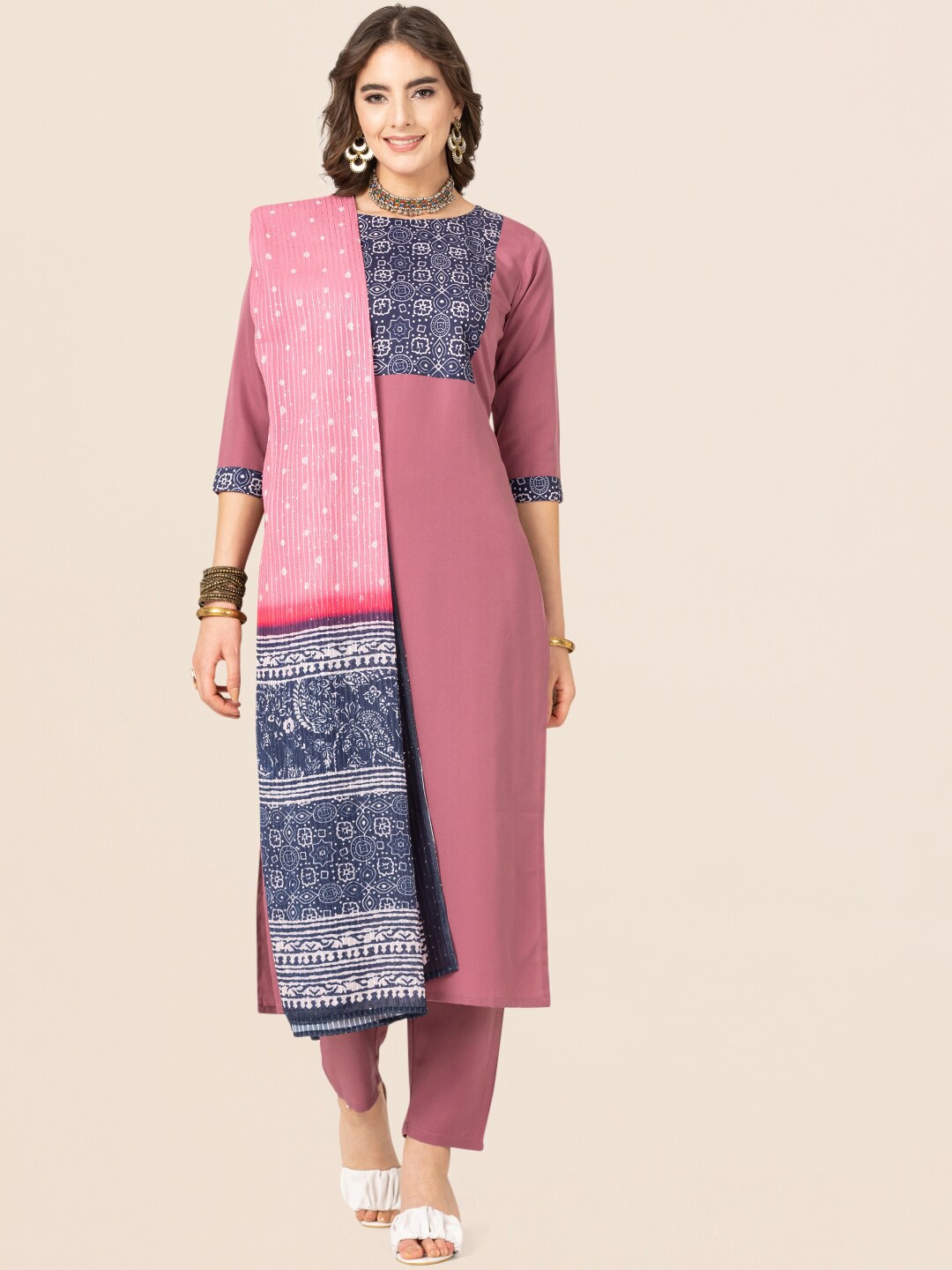 

CLEMIRA Women Ethnic Motifs Yoke Design Regular Kurta with Trousers & Dupatta, Peach