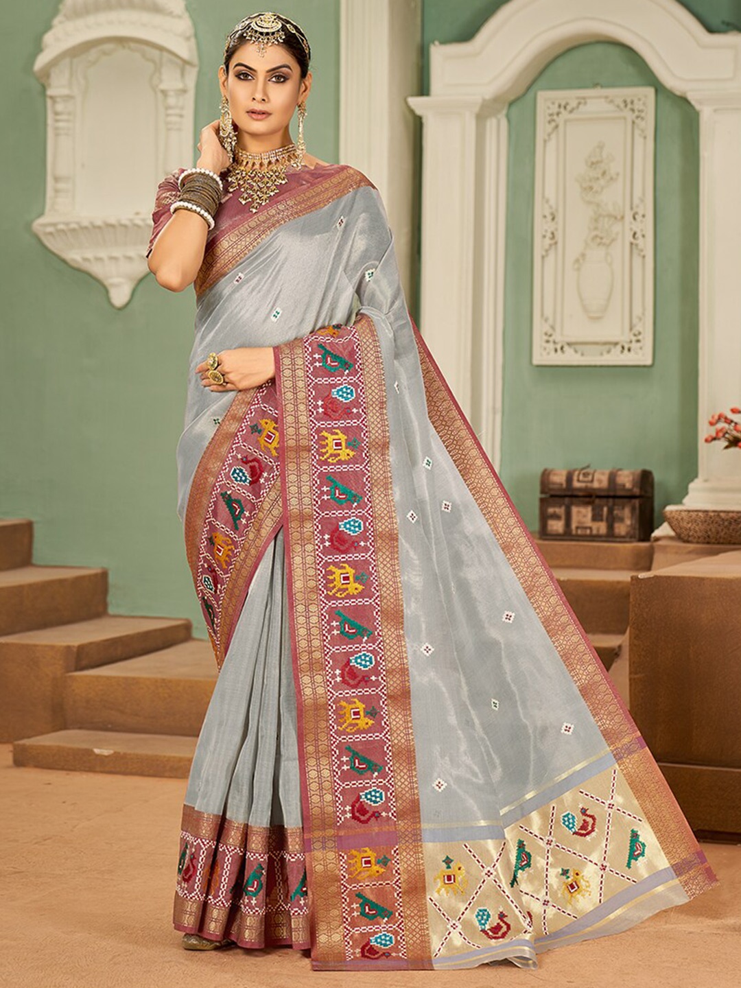 

RAJGRANTH Woven Design Zari Silk Cotton Patola Saree, Grey