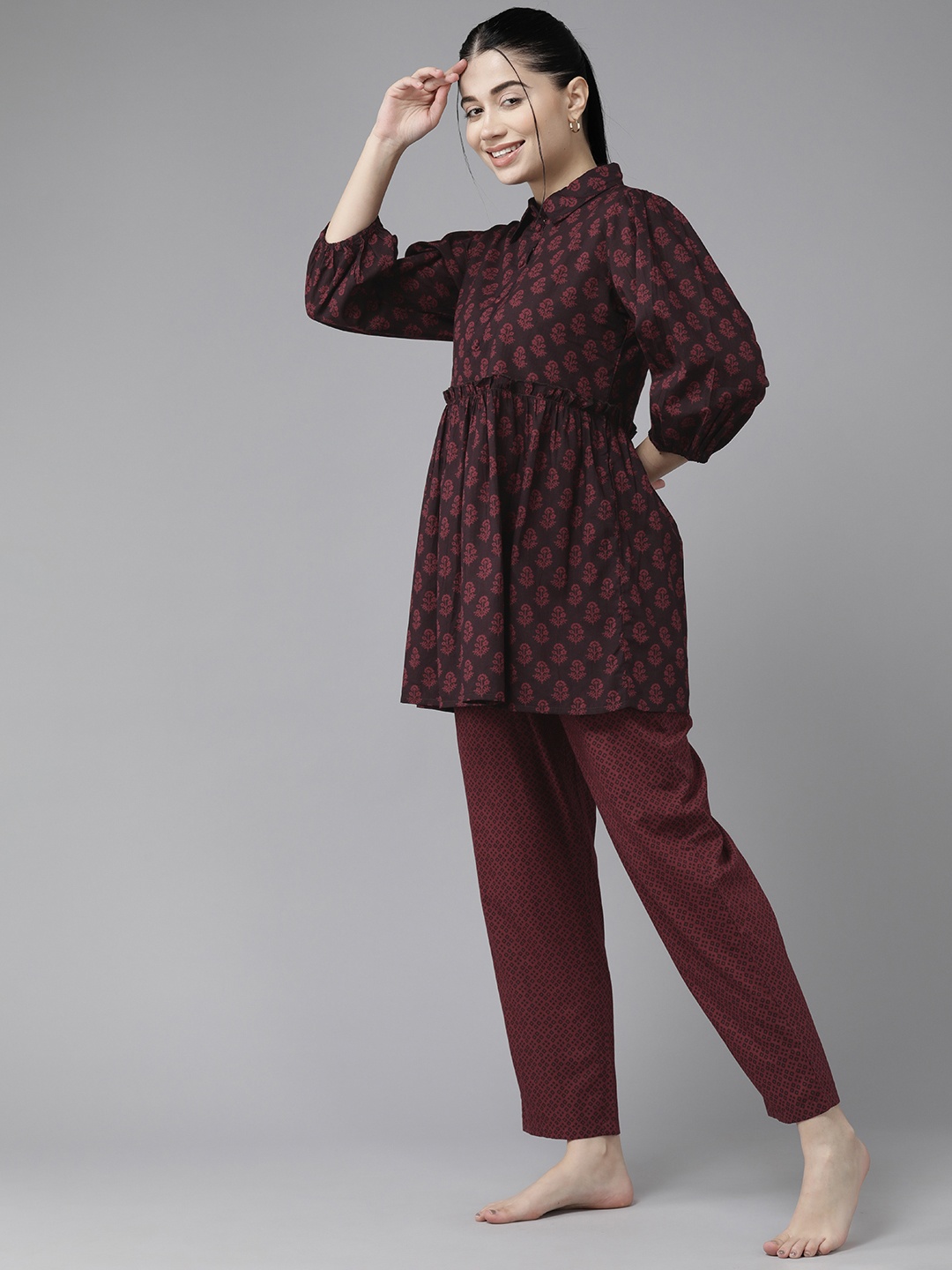 

Prakrti Women Printed Cotton Night suit, Maroon