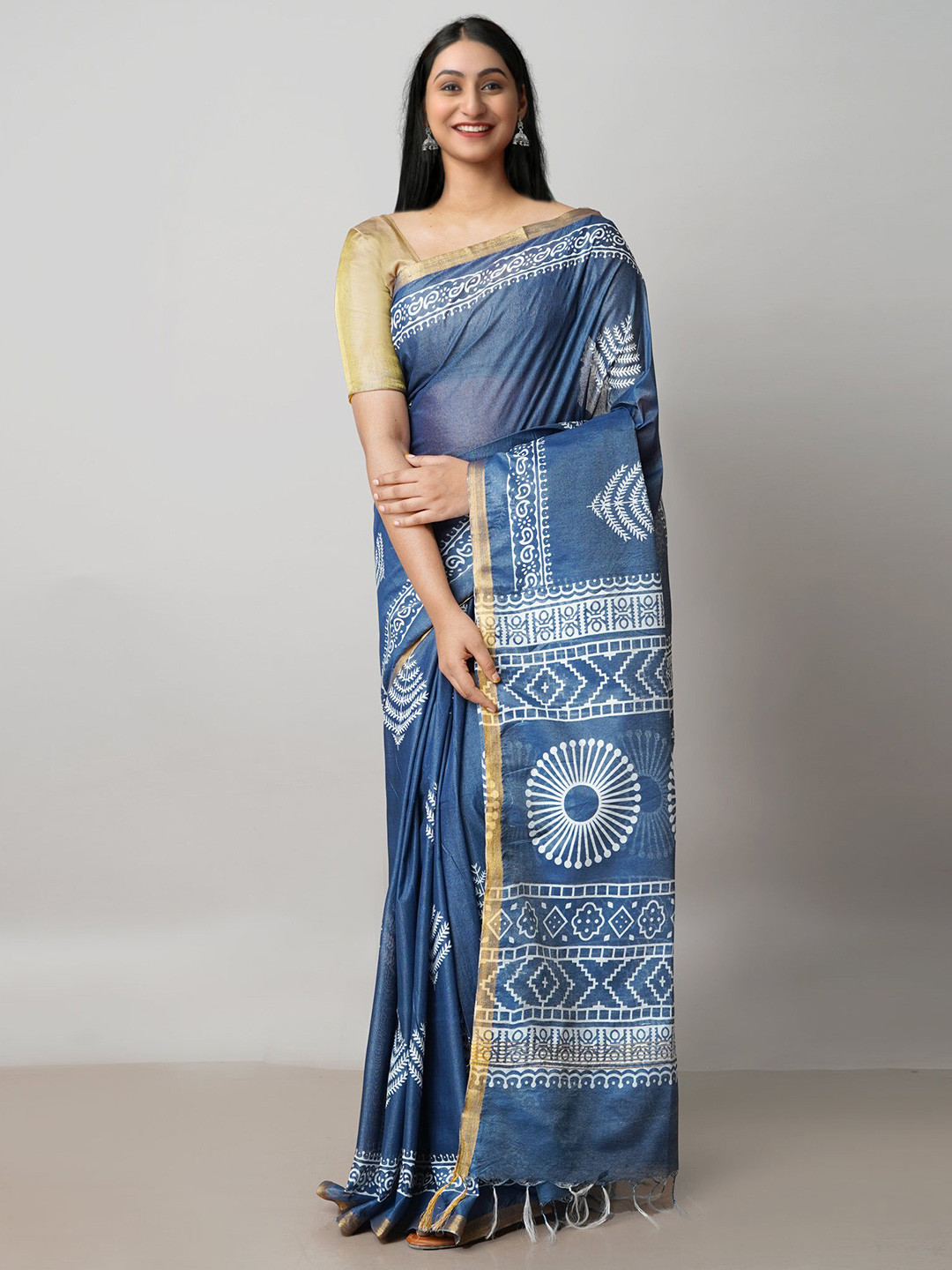 

Unnati Silks Ethnic Motifs Zari Chanderi Saree, Grey