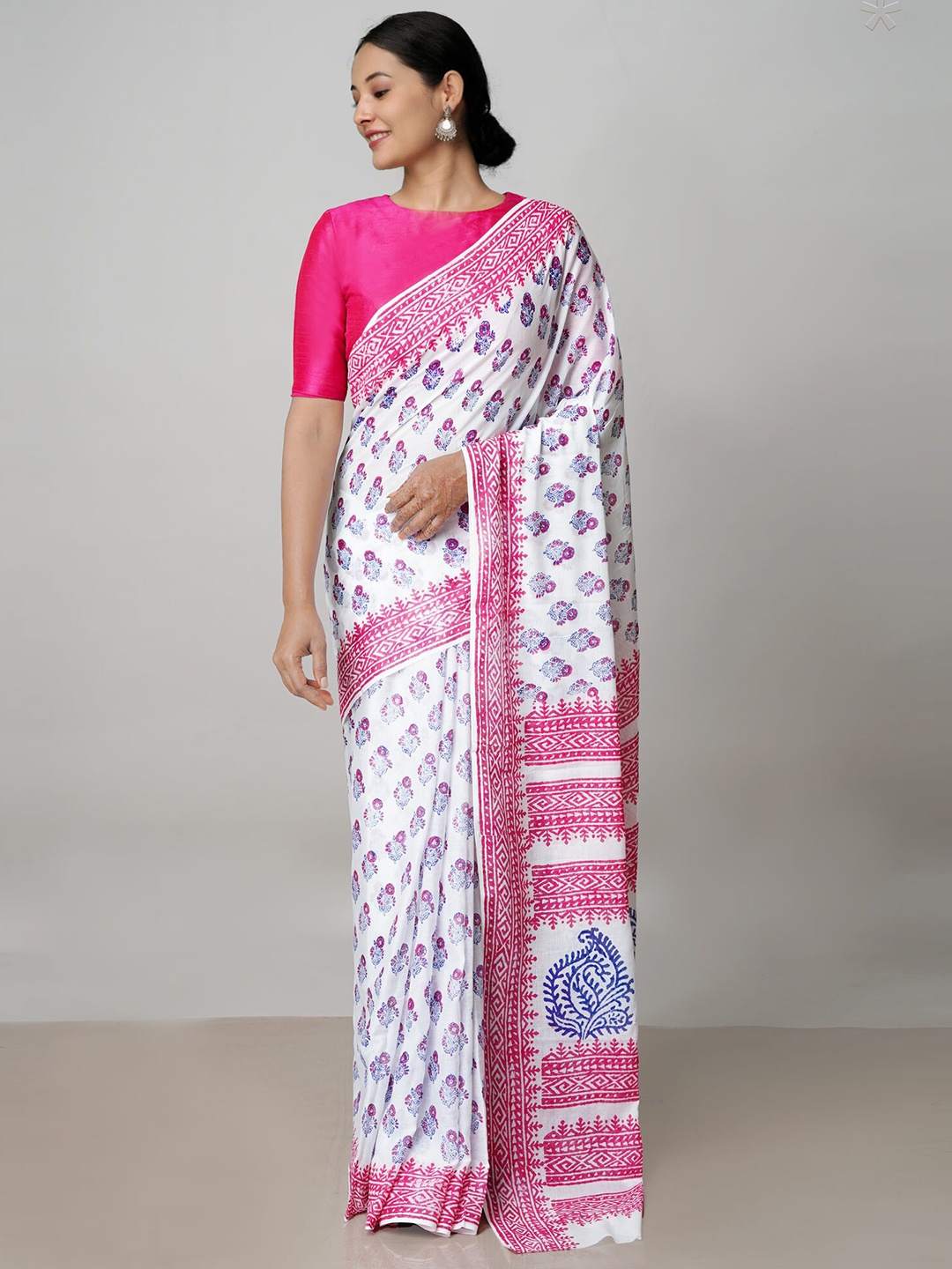 

Unnati Silks Floral Ethnic Motifs Pure Cotton Handloom Block Print Saree, White