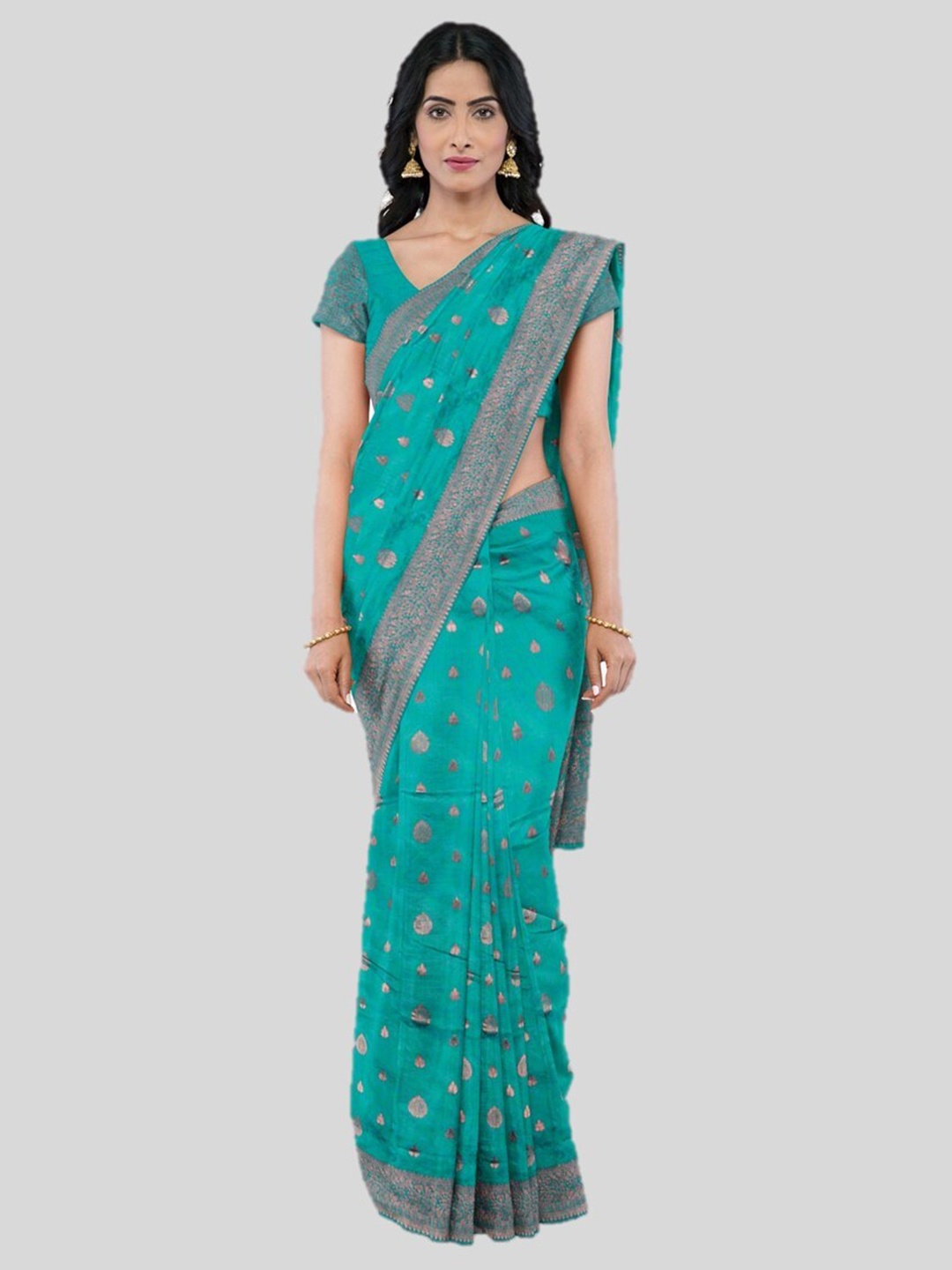 

KAJREE Ethnic Motifs Woven Design Zari Uppada Saree, Green