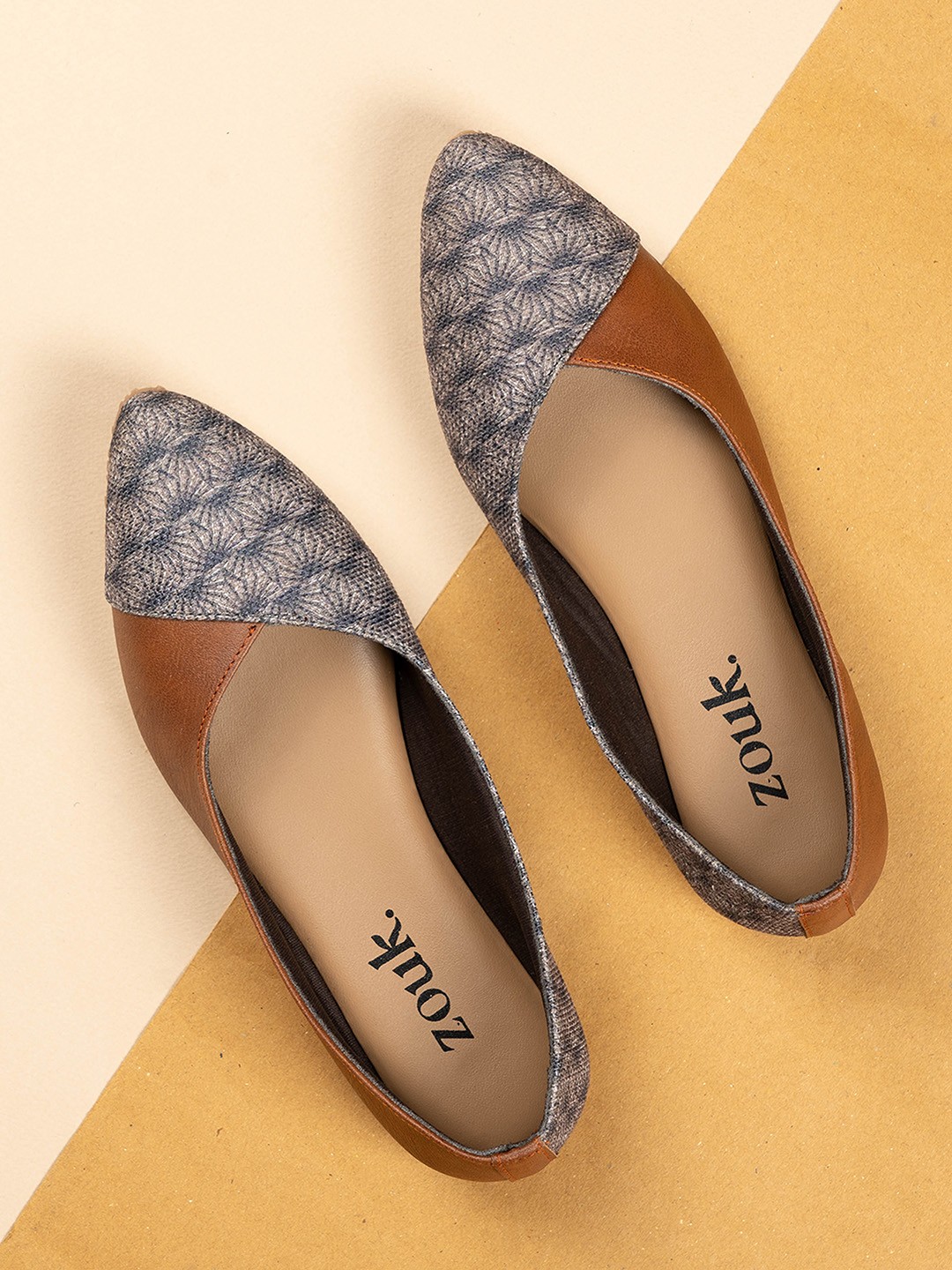 

ZOUK Printed Pointed Toe Ballerinas, Grey