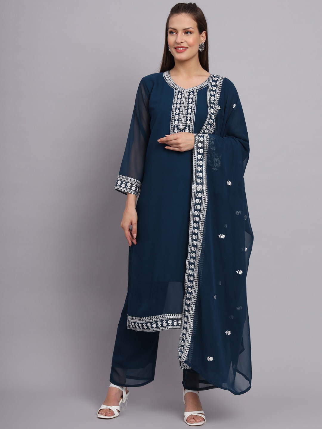 

VAIRAGEE Floral Embroidered Kurta & Trousers With Dupatta, Teal