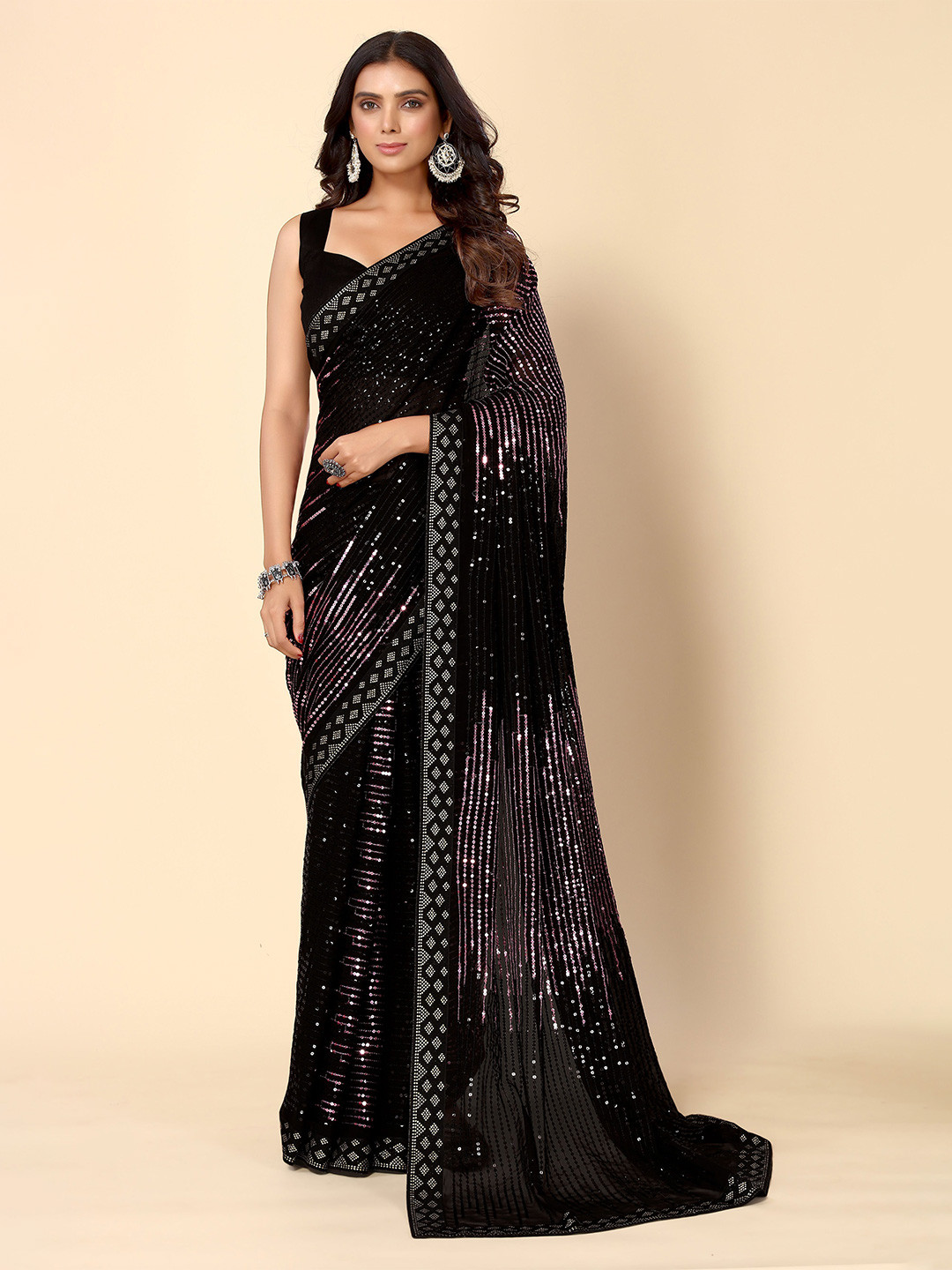

HERE&NOW Purple & Black Embellished Sequinned Kanjeevaram Saree