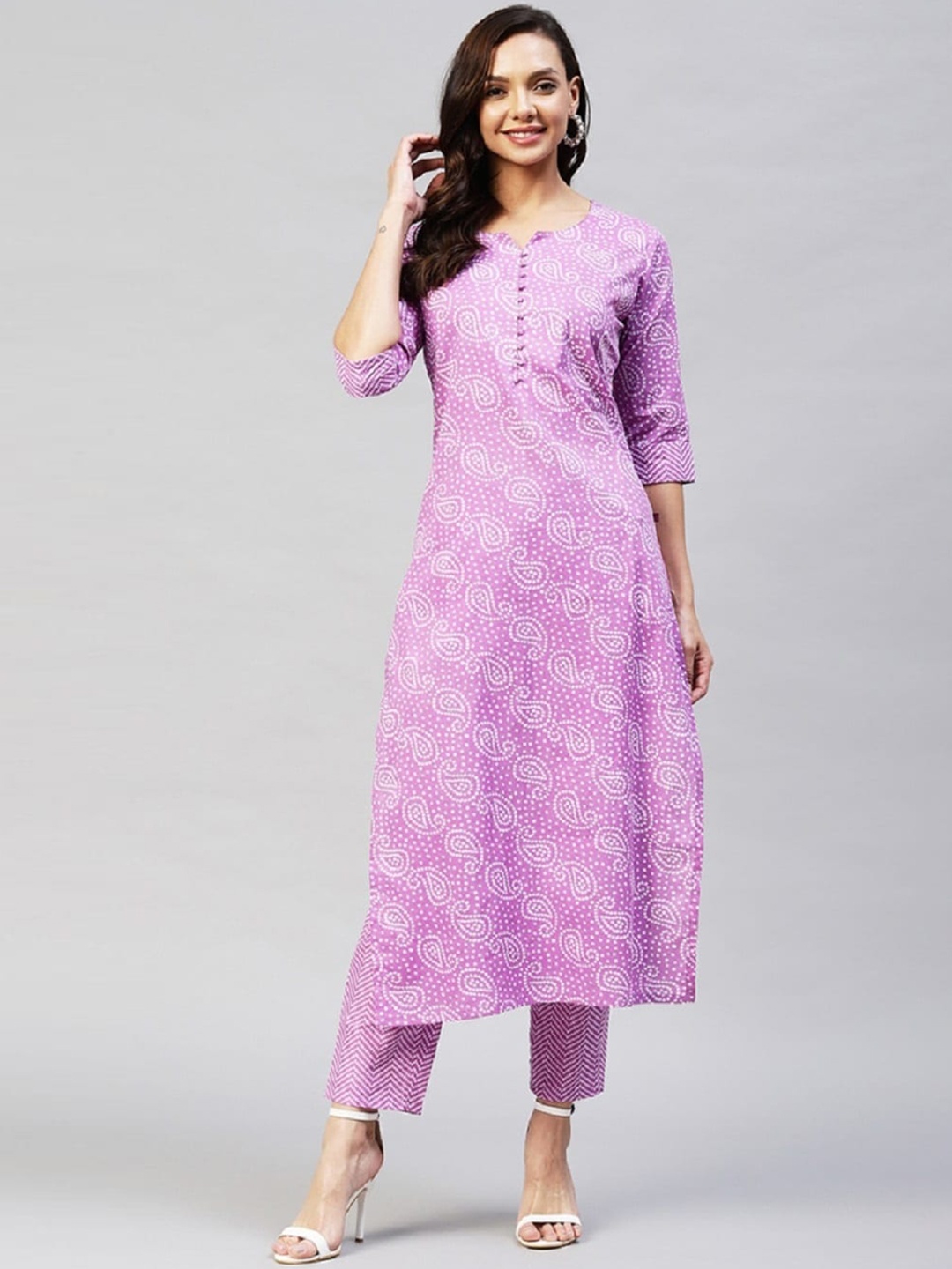 

Bollyclues Paisley Printed Regular Pure Cotton Kurta with Trousers, Pink