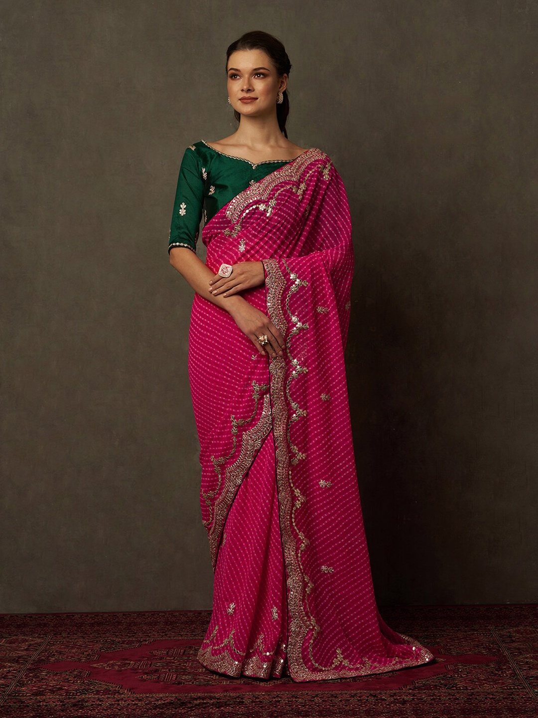 

Saree mall Bandhani Embroidered Pure Georgette Bandhani Sarees, Pink
