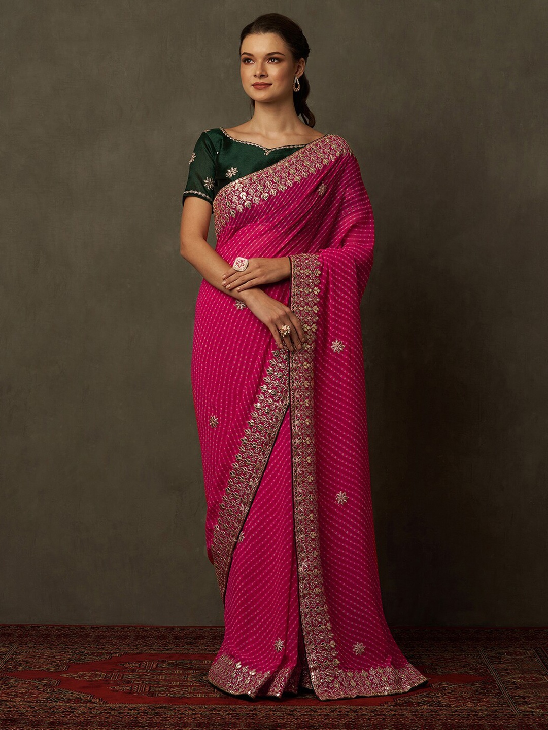 

Saree mall Pink & Green Floral Embroidered Saree