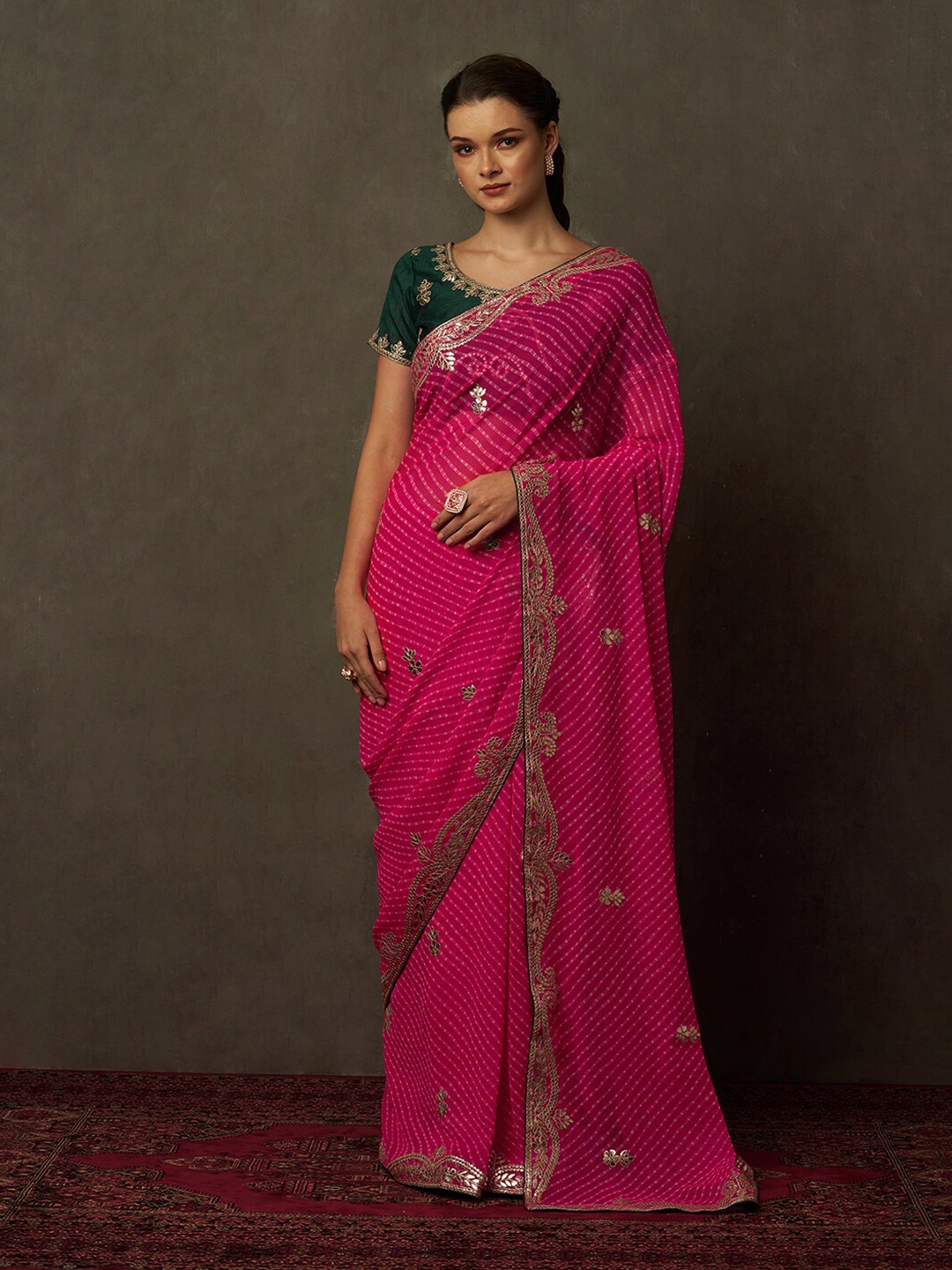 

Saree mall Pink & Green Floral Embroidered Saree