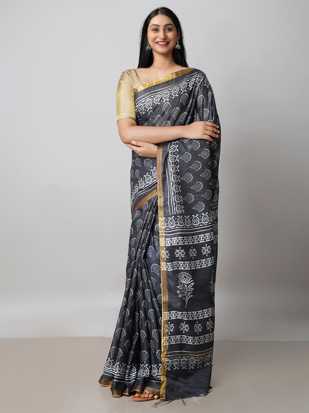 

Unnati Silks Ethnic Motifs Zari Chanderi Saree, Black