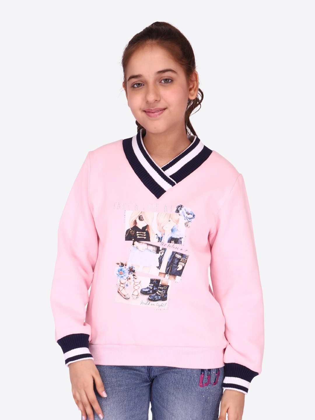 

CUTECUMBER Girls Embellished Pullover, Pink