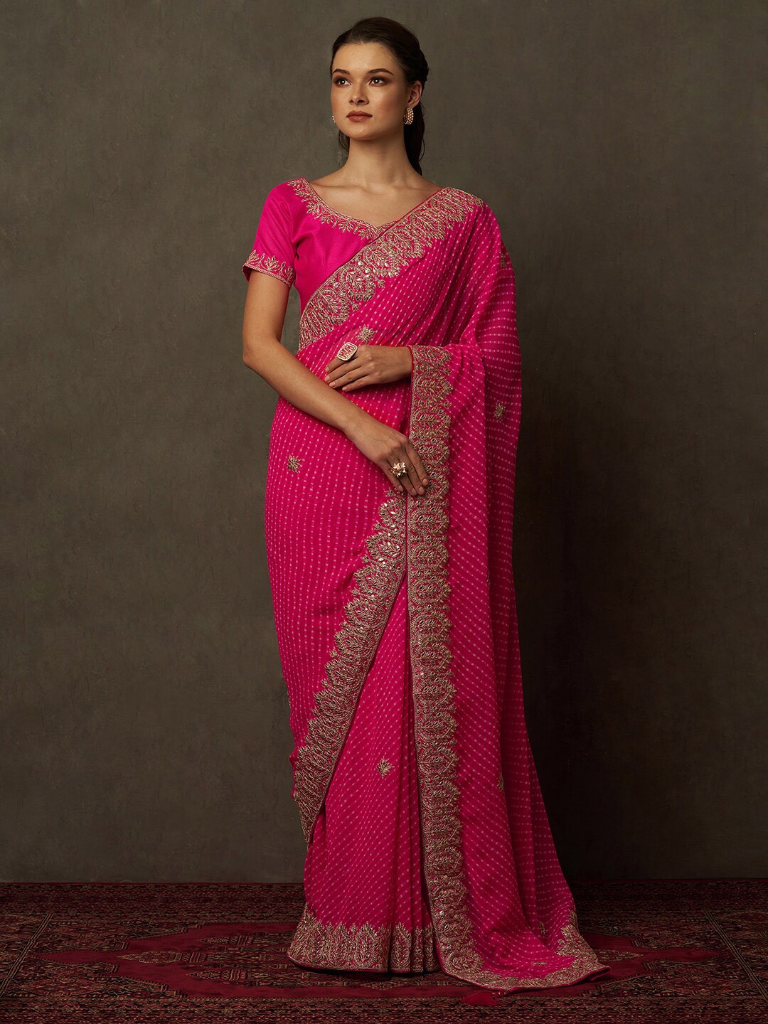

Saree mall Bandhani Embroidered Poly Georgette Bandhani Sarees, Pink