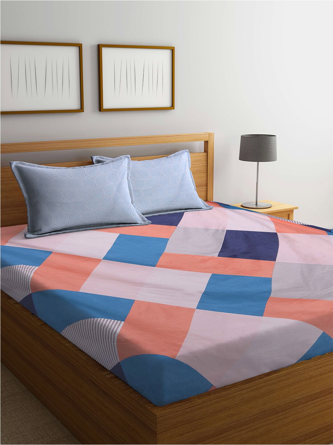

KLOTTHE Pink & Blue Printed 300 TC Fitted King Bedsheet & 2 Pillow Covers