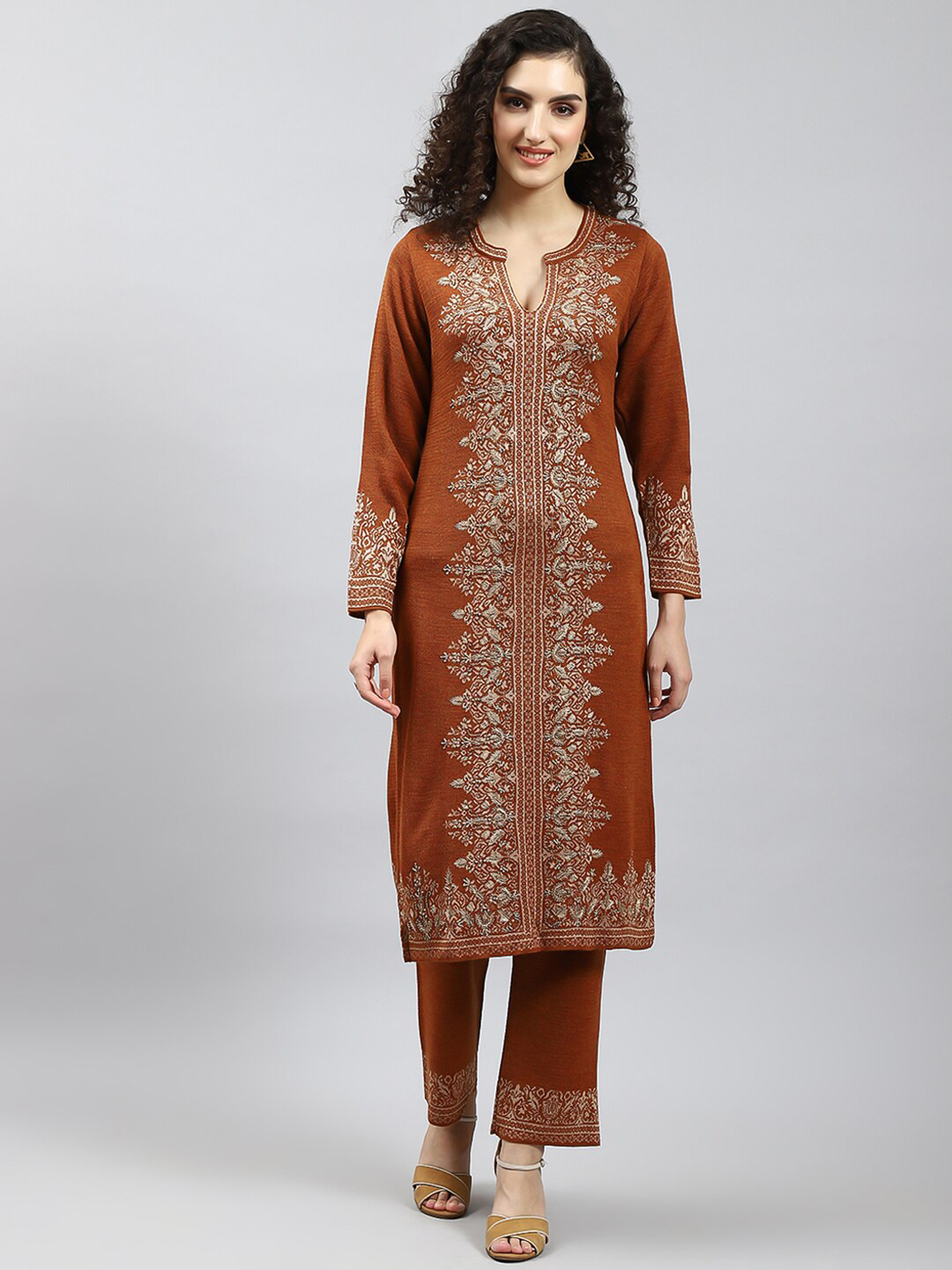 

Monte Carlo Floral Printed Regular Kurta With Trousers, Rust