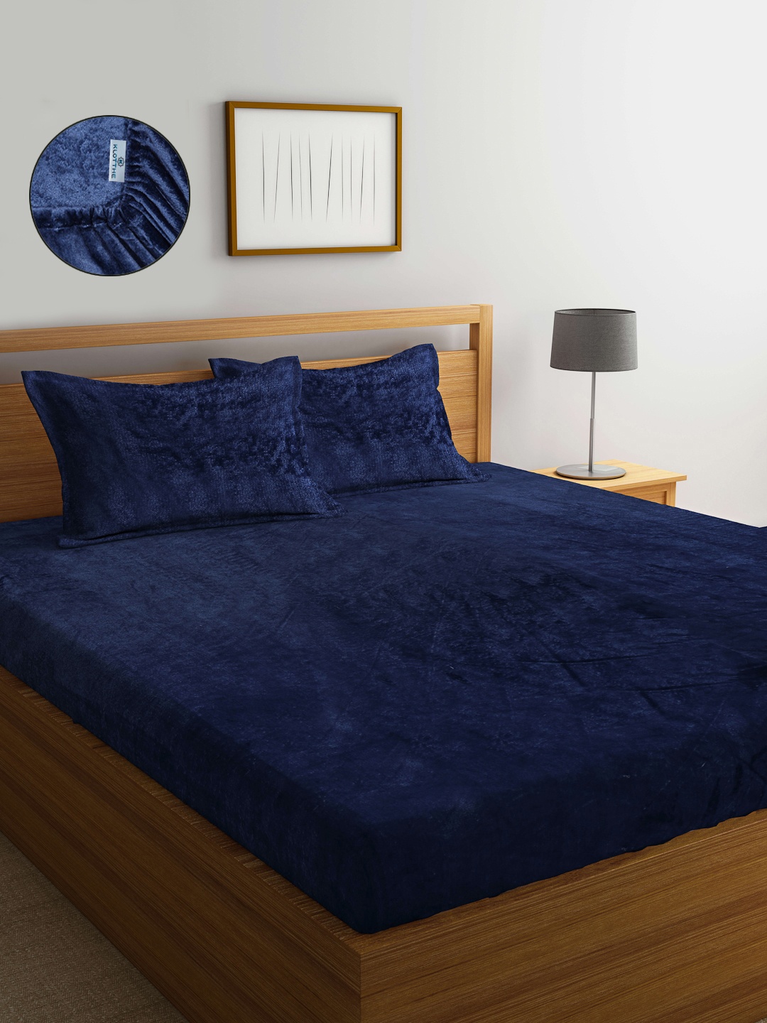 

KLOTTHE Navy Blue Woolen 300 TC King Bedsheet With 2 Pillow Covers