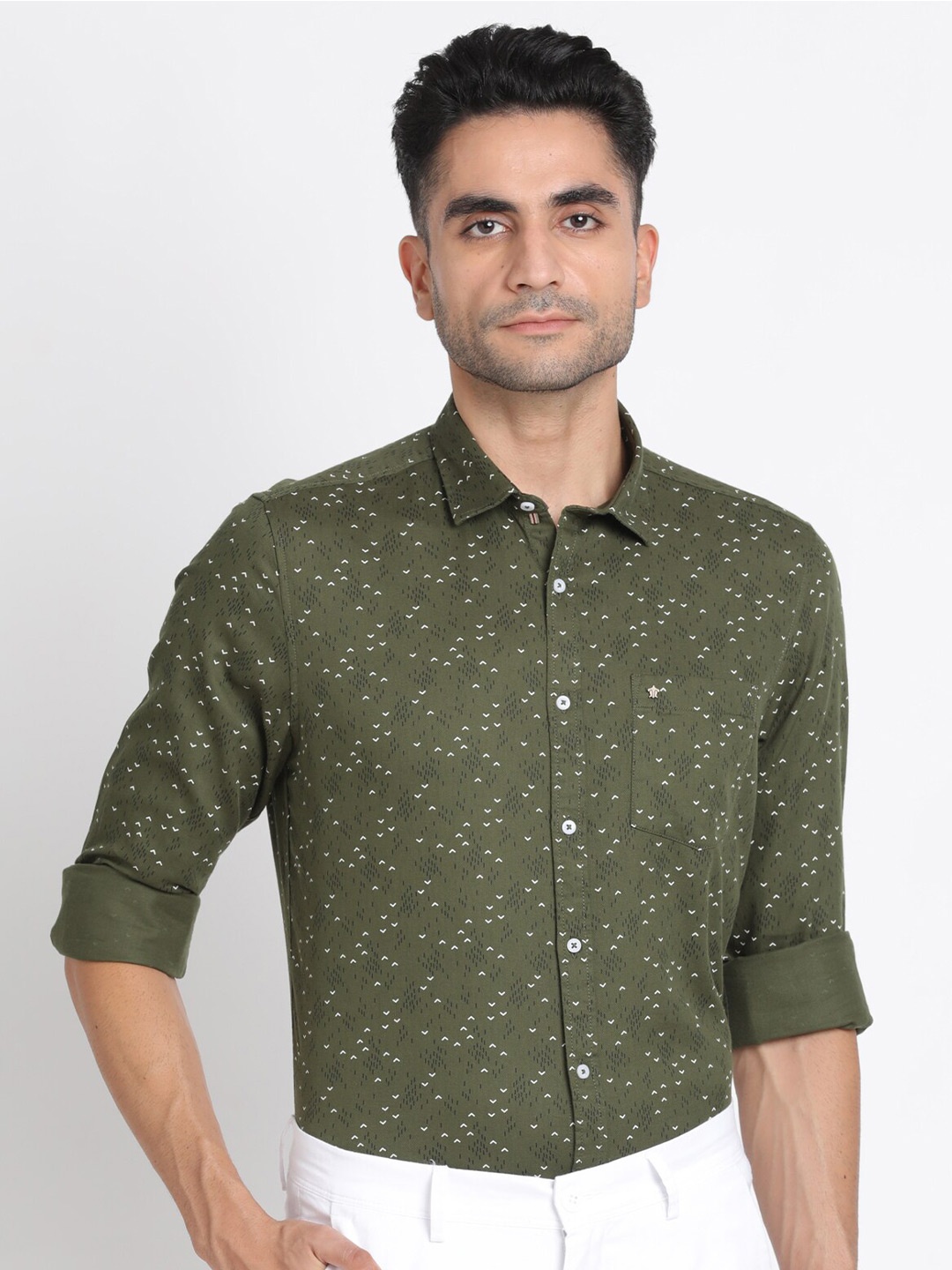 

Turtle Men Abstract Printed Relaxed Slim Fit Pure Cotton Formal Shirt, Olive