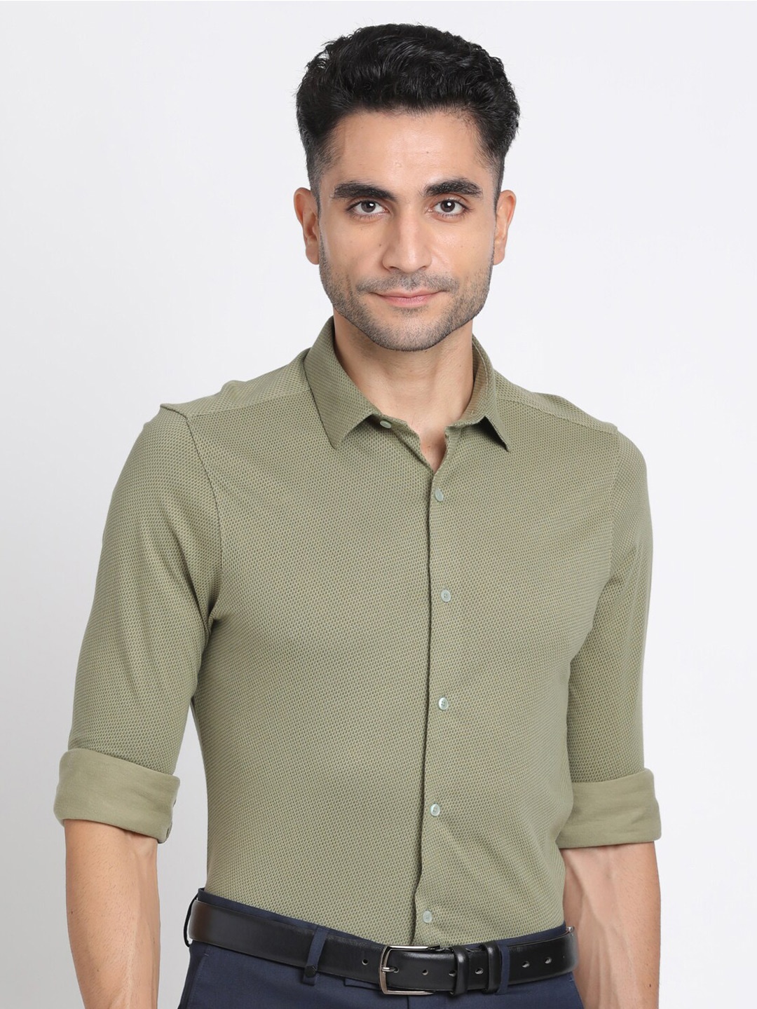 

Turtle Modern Slim Fit Spread Collar Cotton Formal Shirt, Green