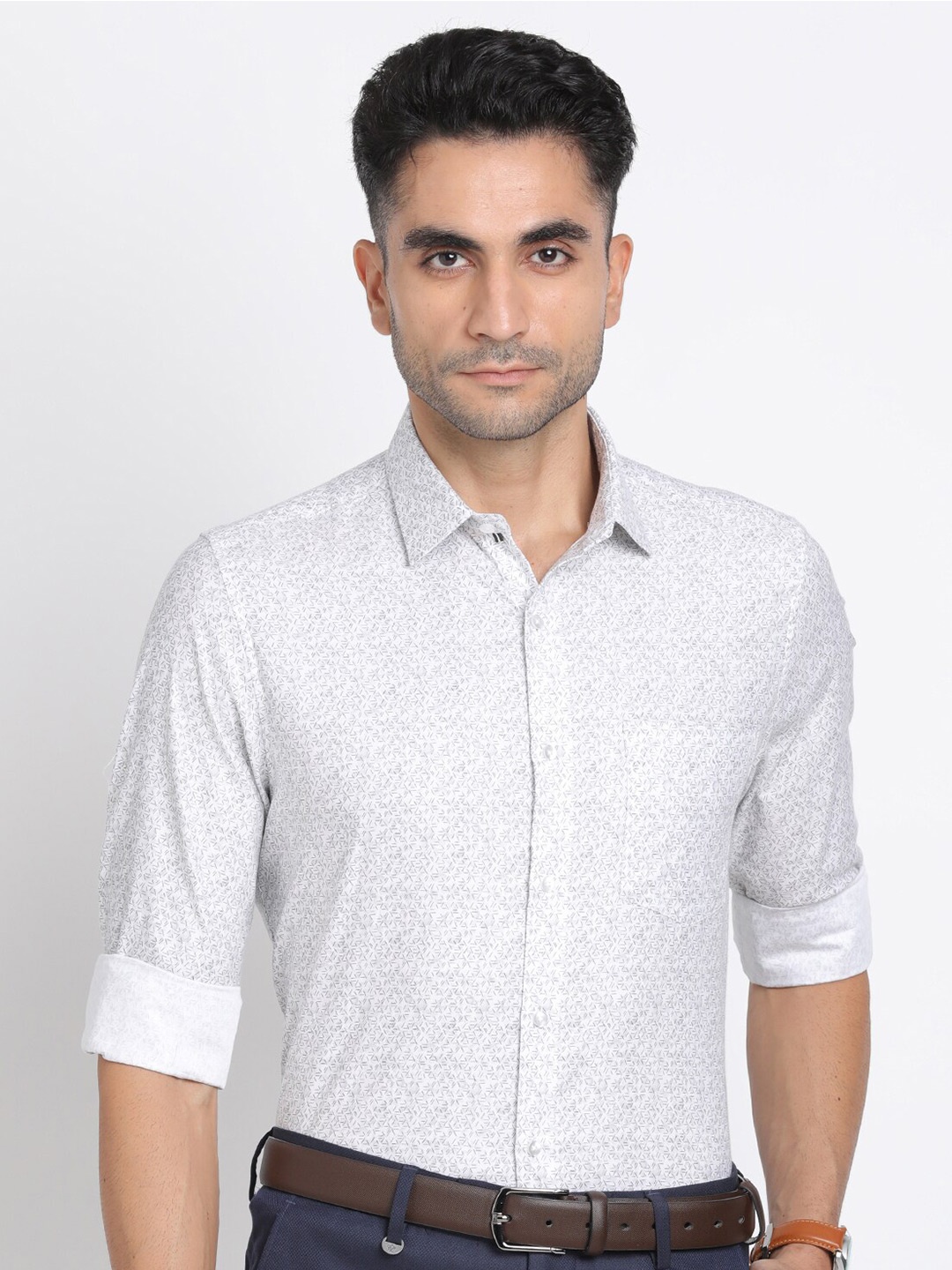 

Turtle Micro Ditsy Printed Modern Slim Fit Pure Cotton Formal Shirt, White