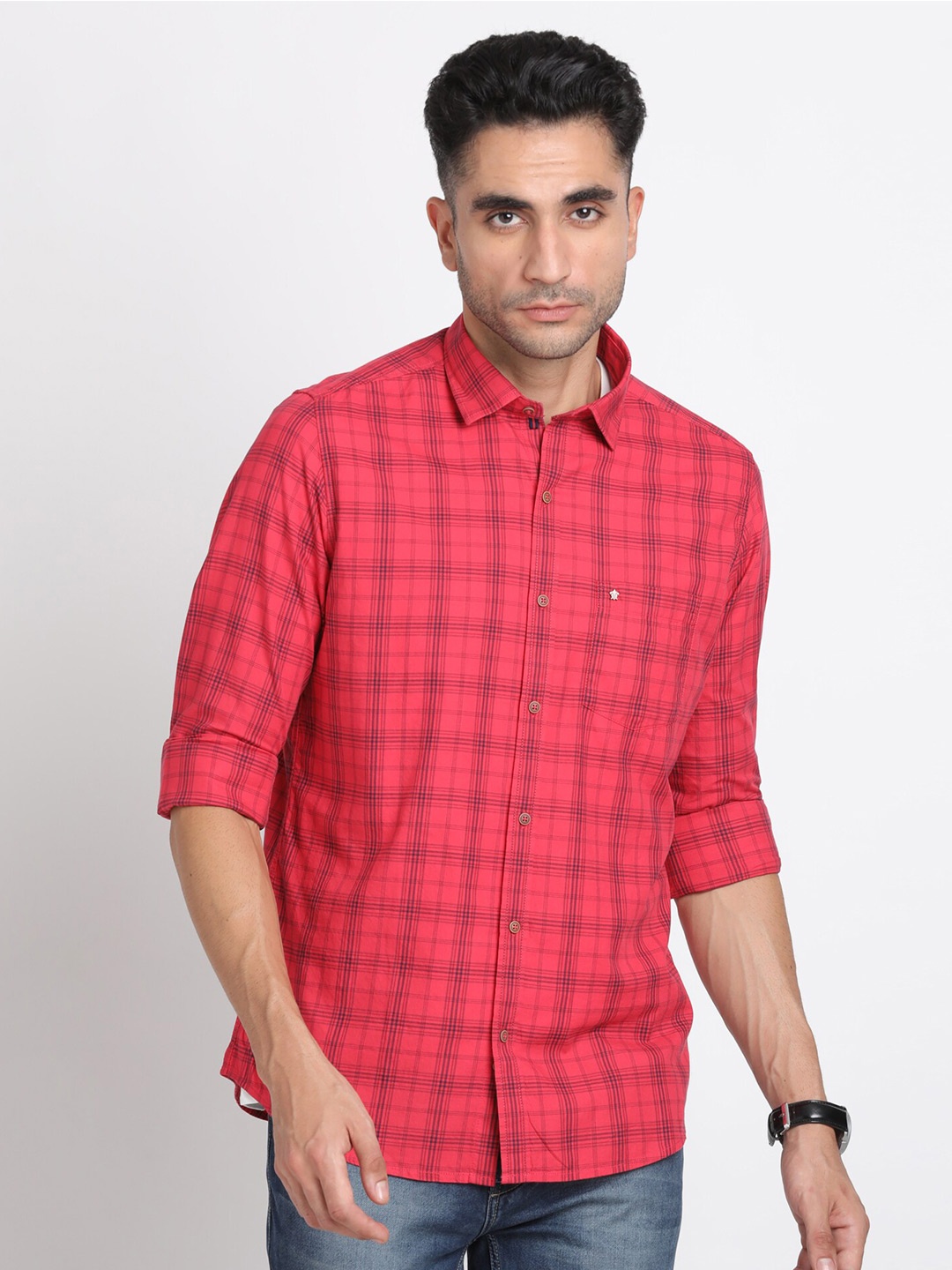 

Turtle Relaxed Checked Slim Fit Cotton Casual Shirt, Red