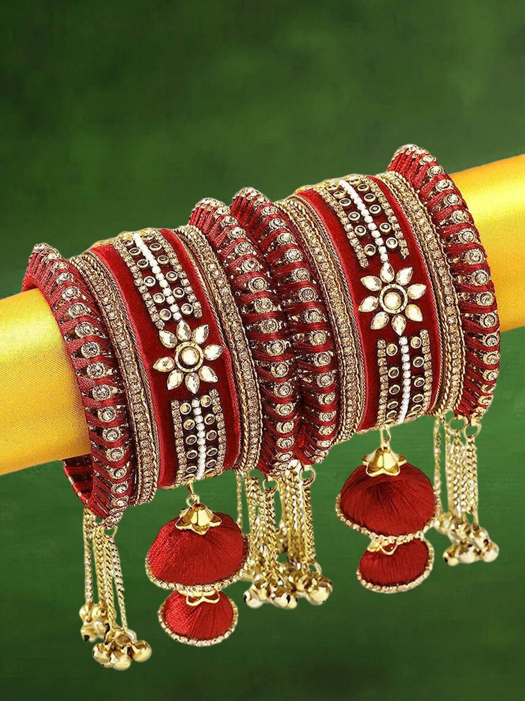 

OOMPH Set Of 10 Kundan Studded Chuda Bangles, Maroon