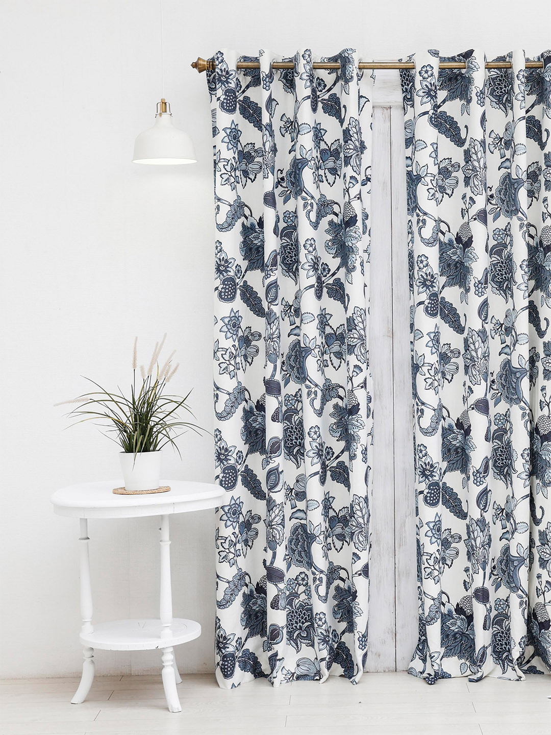 

Ariana White & Grey Floral Room Darkening Door Curtain