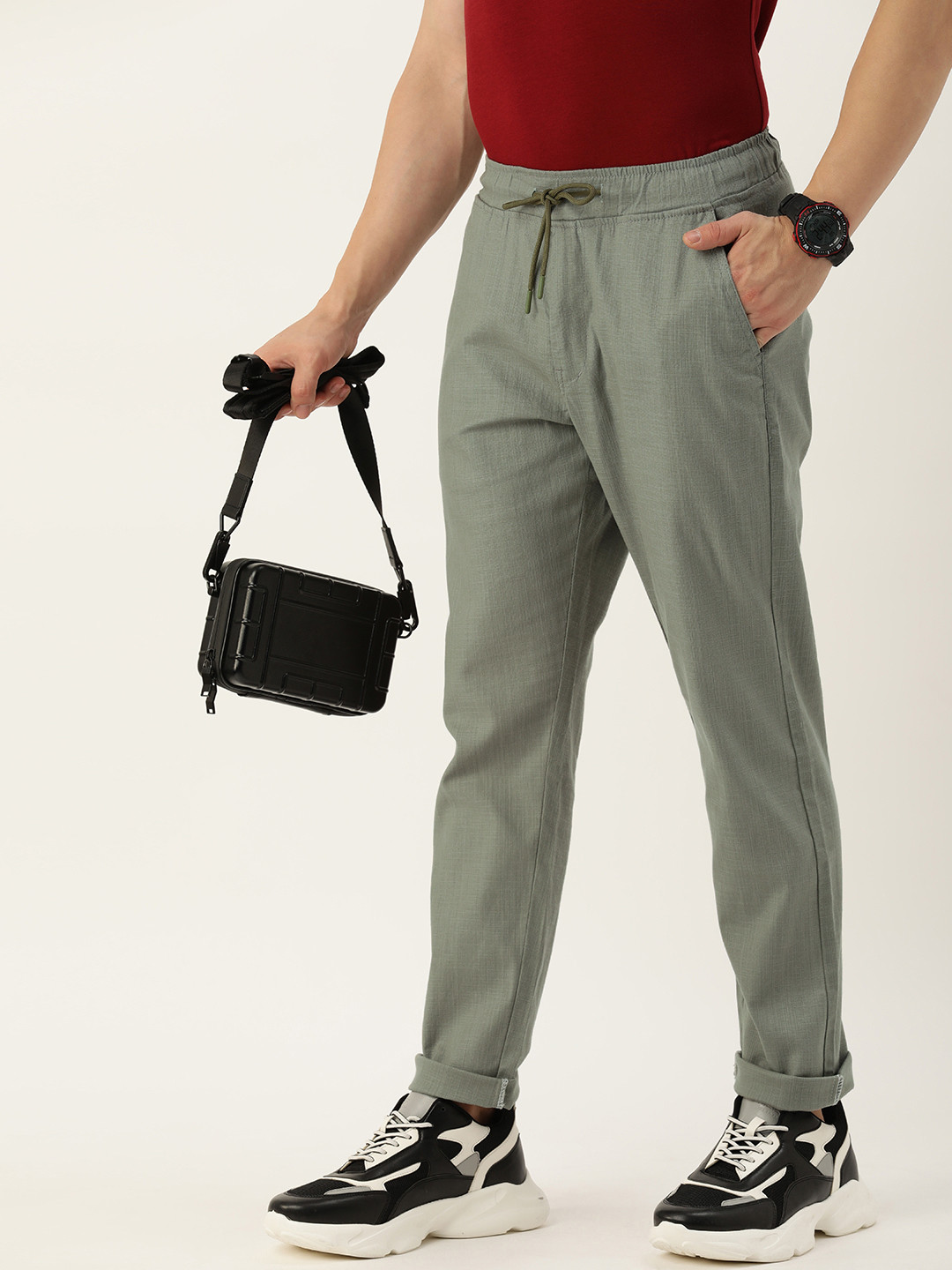 

Harvard Men Solid Regular Fit Joggers, Green