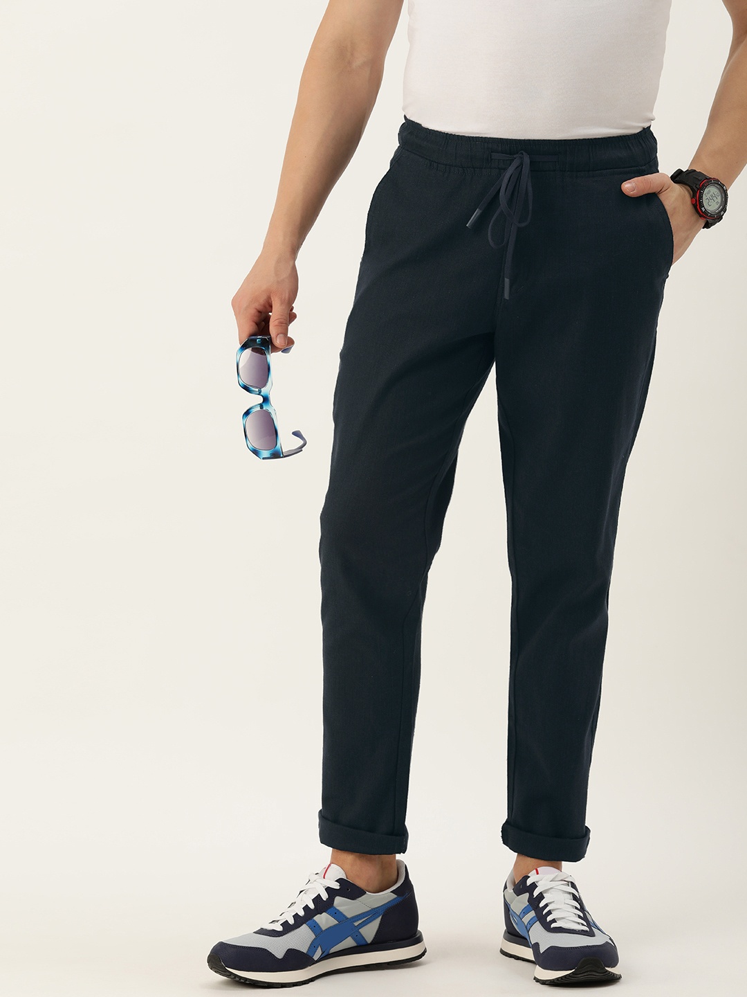 

Harvard Men Solid Regular Fit Joggers, Navy blue