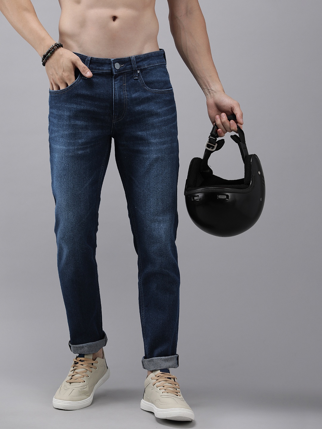 

Roadster Men Tapered Fit Mid-Rise Light Fade Jeans, Blue