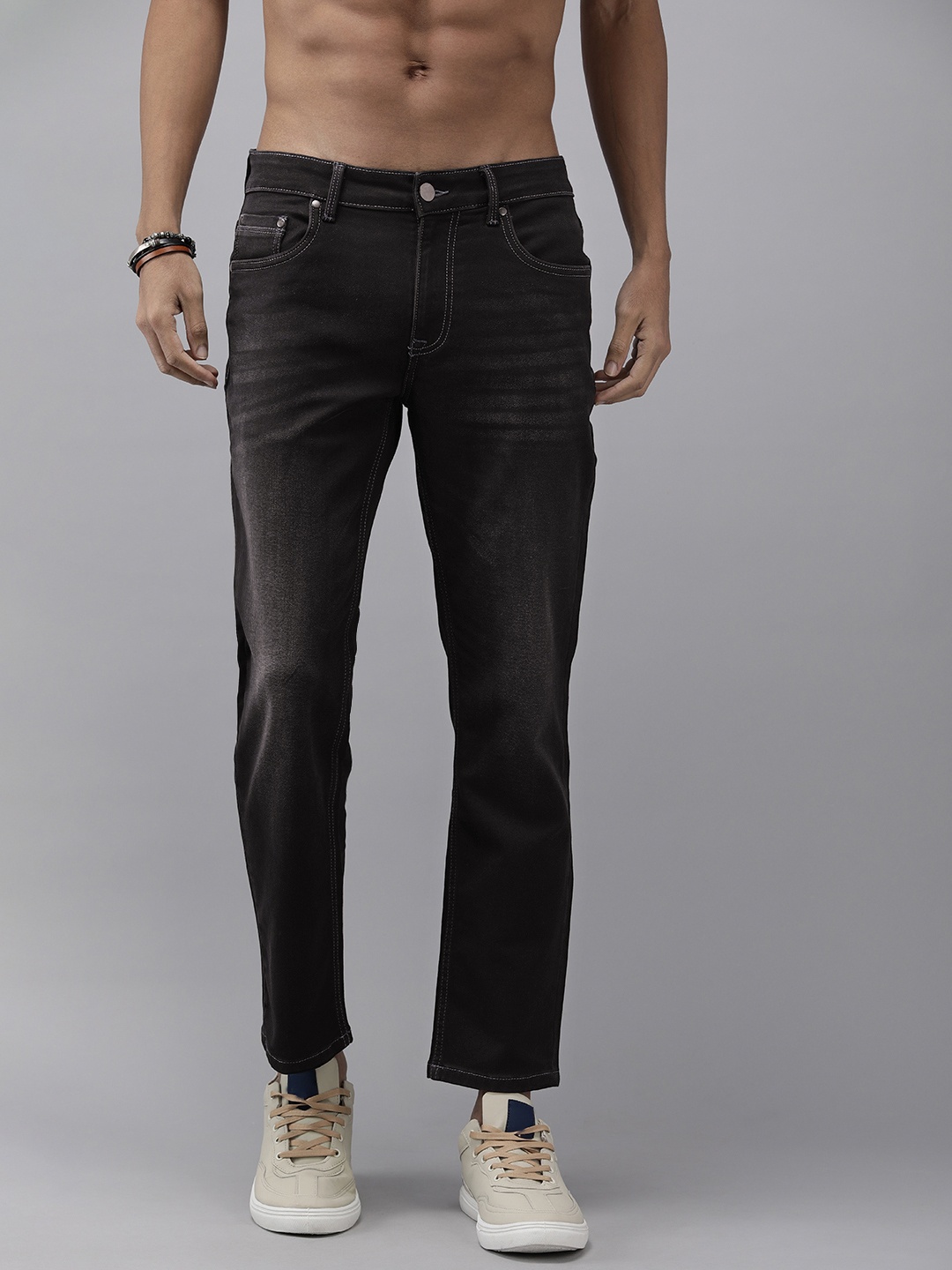

Roadster Men Slim Fit Mid-Rise Jeans, Black