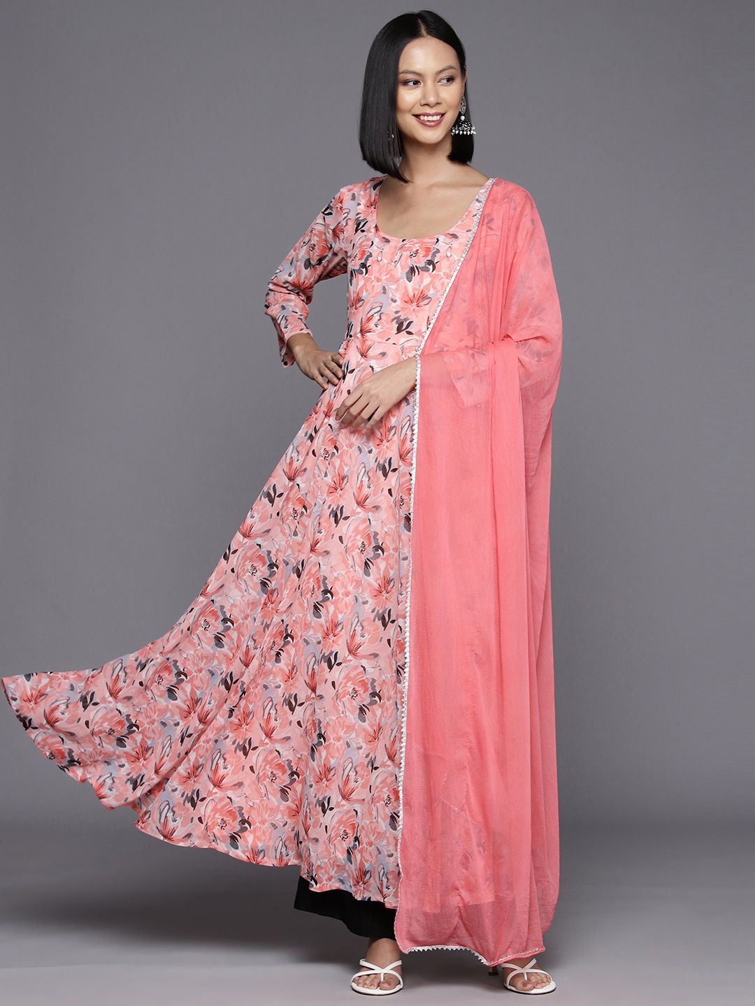 

Varanga Floral Printed Georgette Anarkali Kurta with Dupatta, Peach