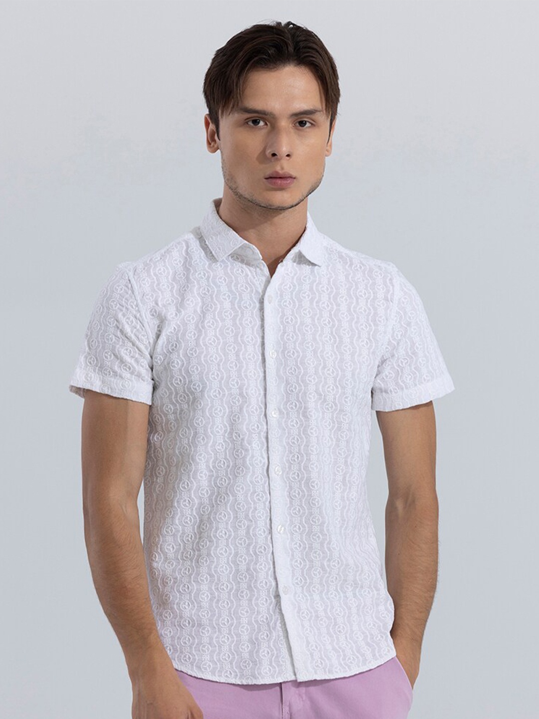

Snitch White Classic Ethnic Motif Embroidered Pure Cotton Casual Shirt