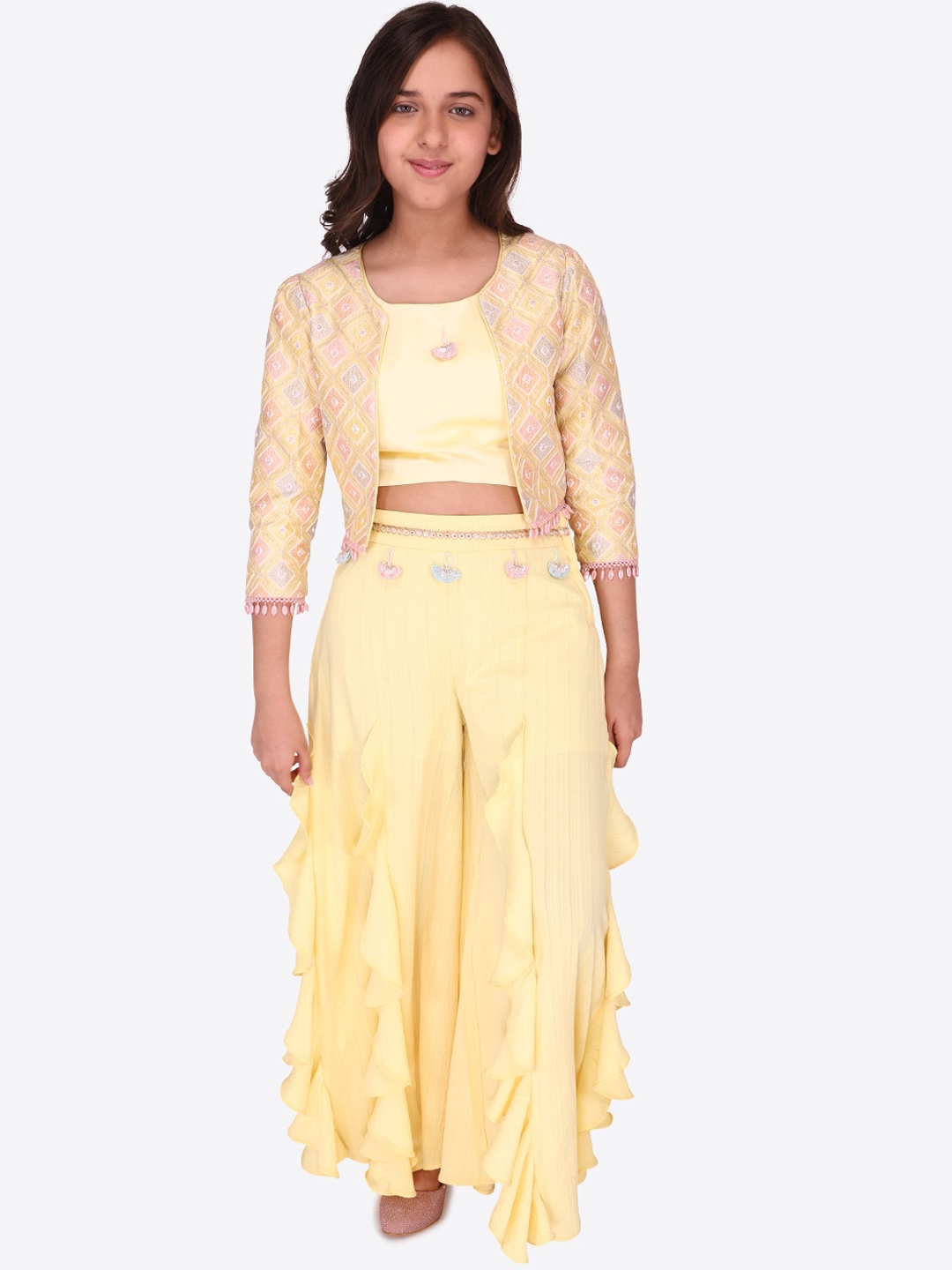 

CUTECUMBER Girls Embroidered Ethnic Set, Yellow