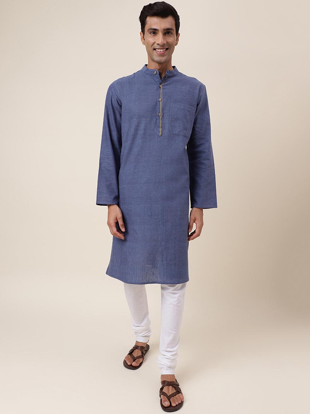 

Fabindia Mandarin Collar Cotton Regular Kurta, Blue