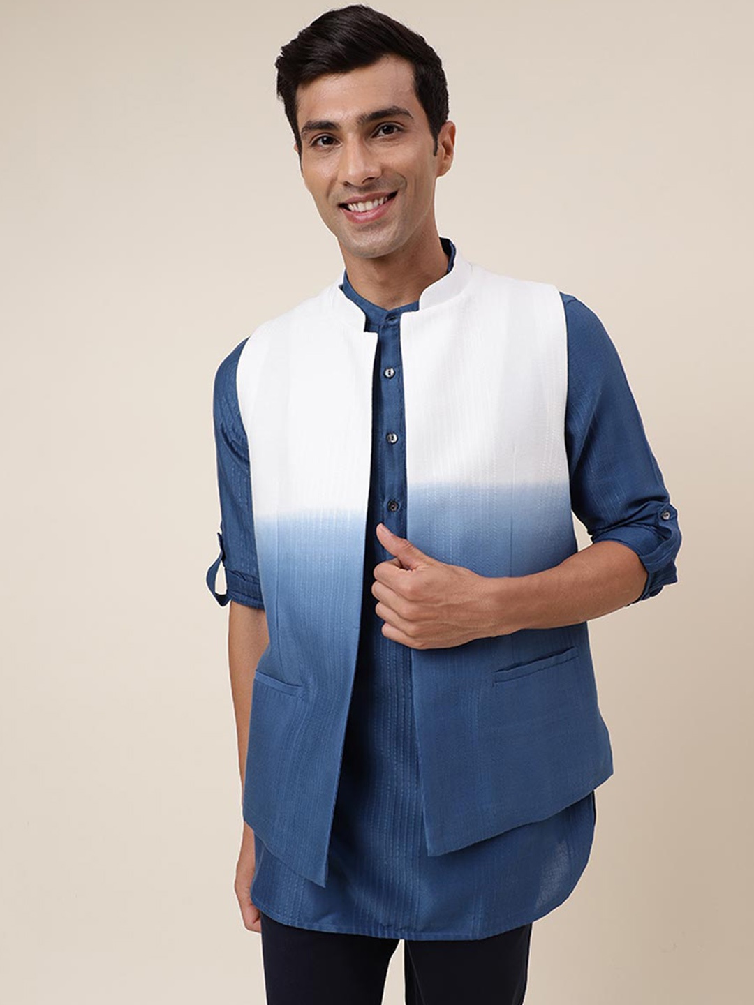 

Fabindia Colourblocked Mandarin Collar Cotton Pathani Kurta With Nehru Jacket, Blue