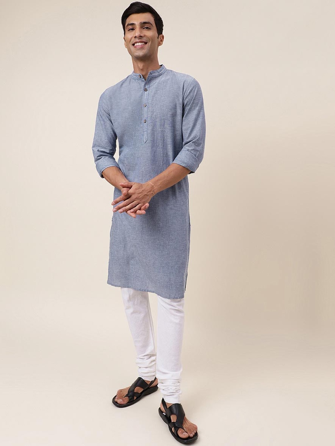 

Fabindia Mandarin Collar Cotton Regular Kurta, Blue