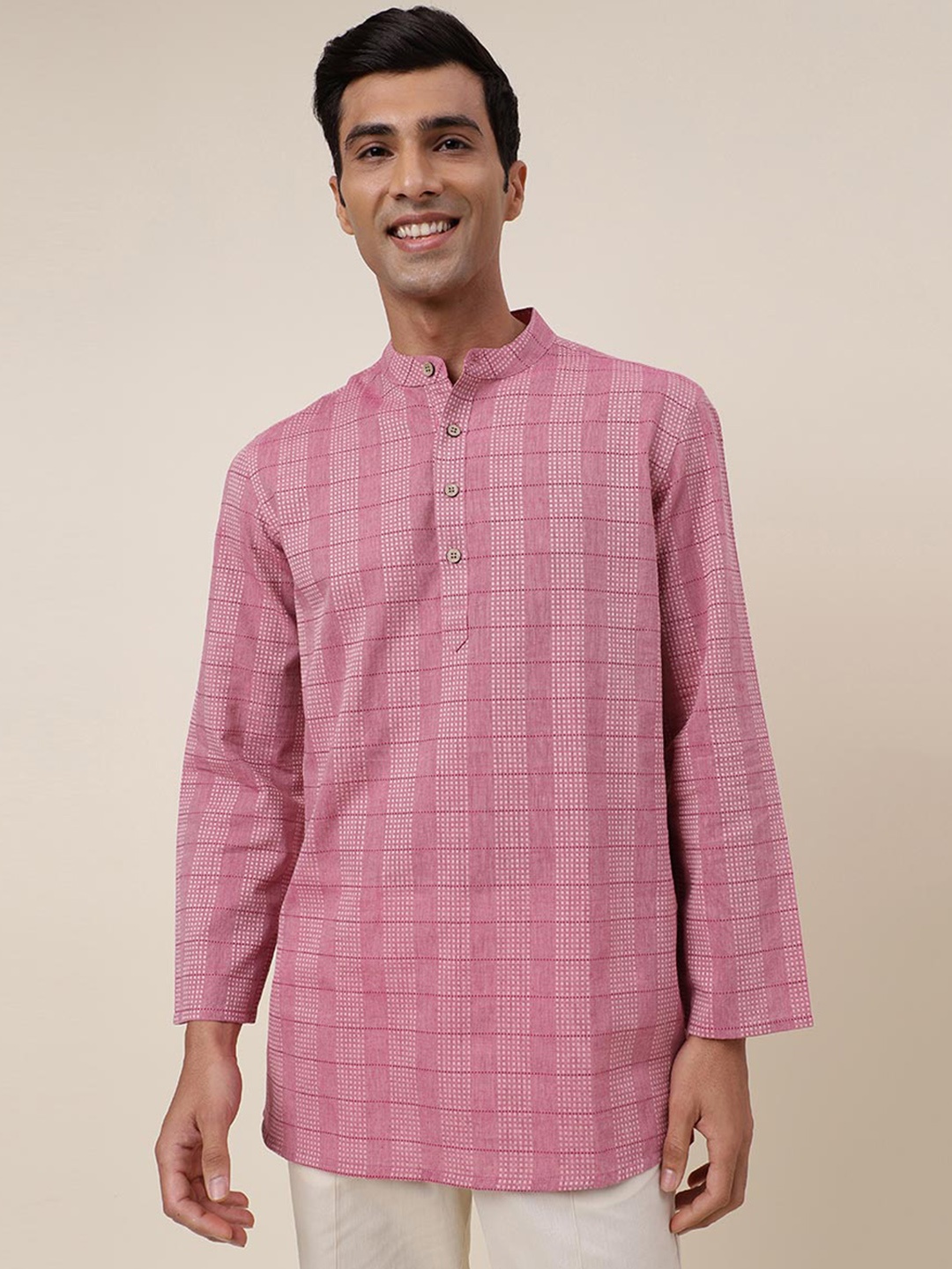 

Fabindia Geometric Printed Cotton Dobby Straight Kurta, Pink