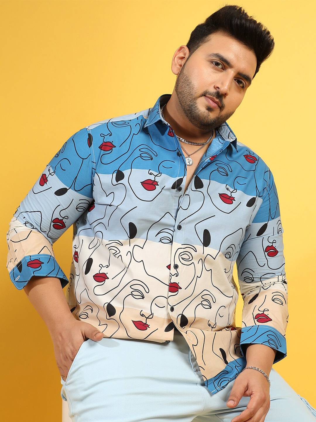 

Instafab Plus Classic Plus Size Spread Collar Conversational Printed Cotton Casual Shirt, Blue