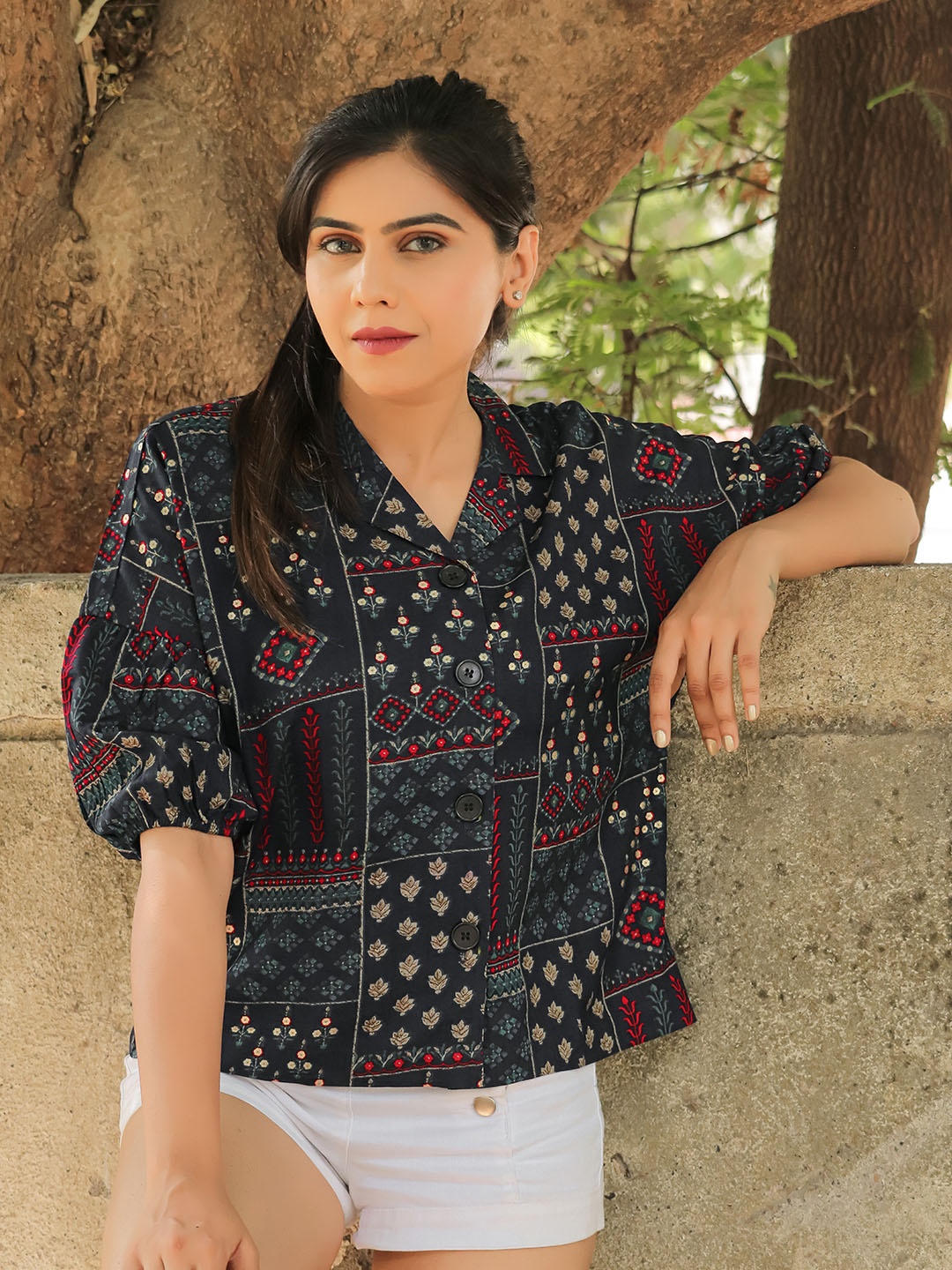 

CLEMIRA Shirt Collar Floral Print Shirt Style Opaque Casual Top, Navy blue
