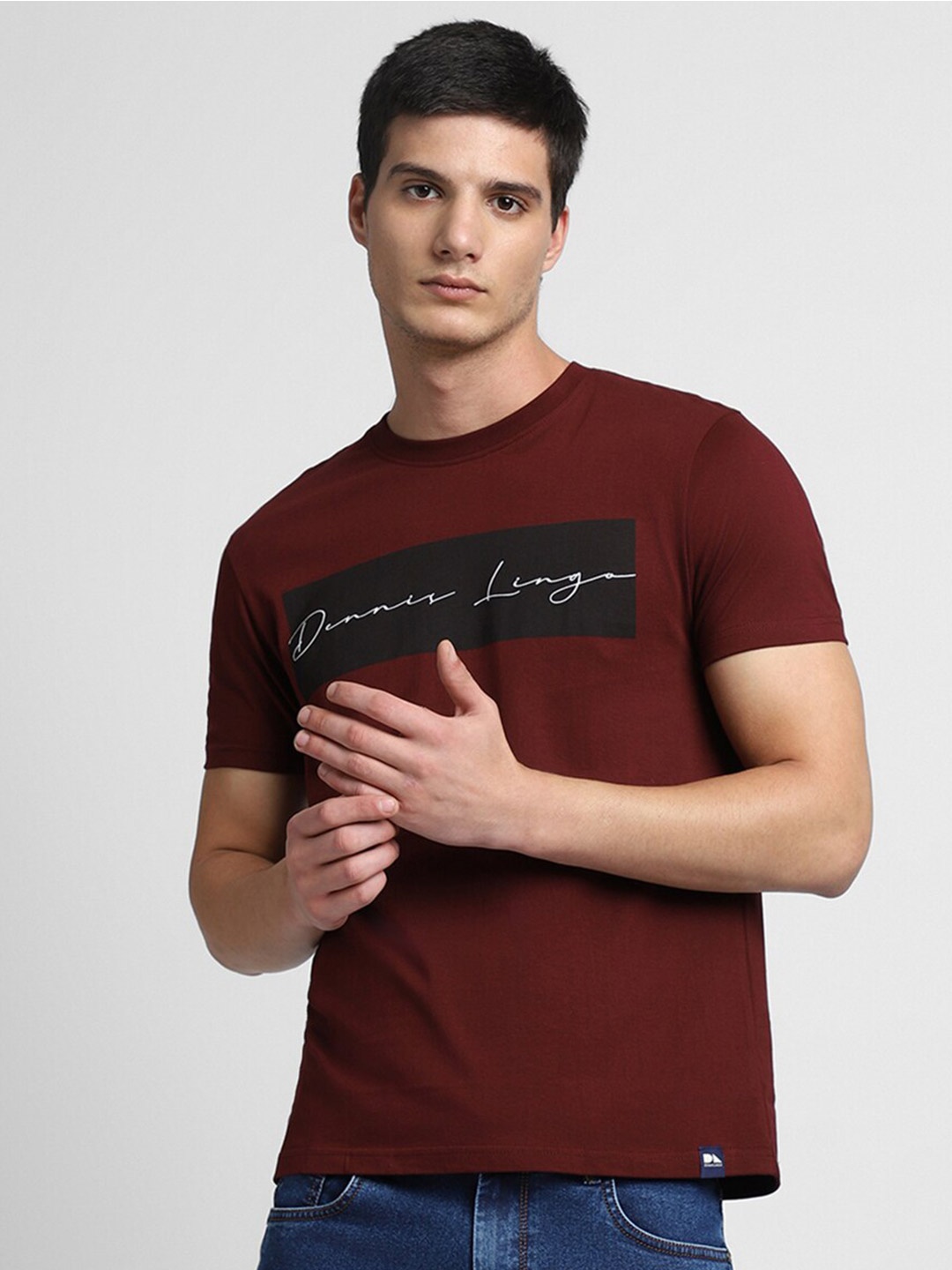 

Dennis Lingo Typography Printed Slim Fit Pure Cotton Regular T-shirt, Maroon