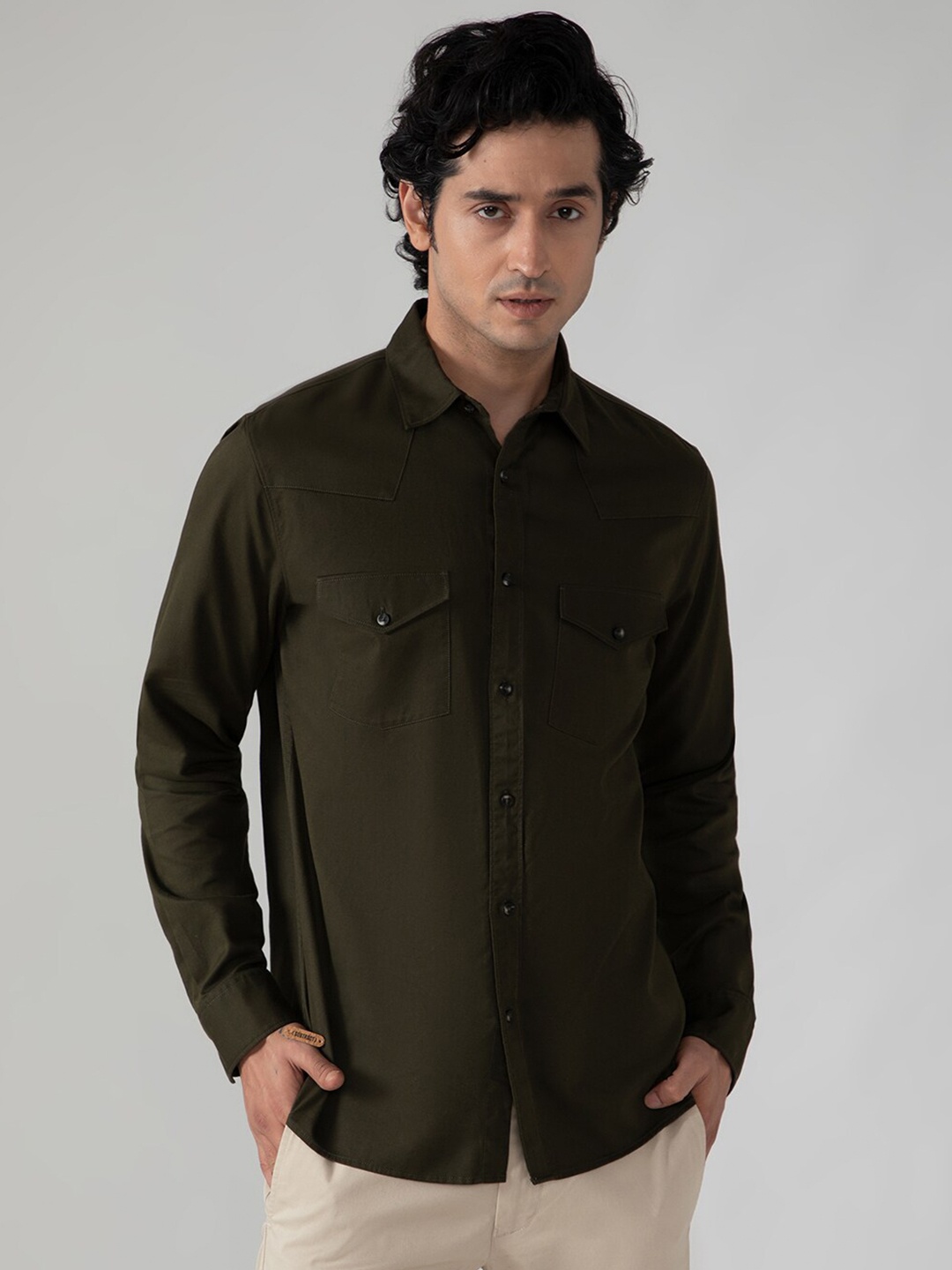 

SUBTRACT Spread Collar Comfort Pure Cotton Casual Shirt, Olive