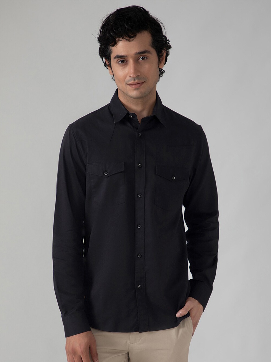 

SUBTRACT Spread Collar Comfort Pure Cotton Casual Shirt, Black