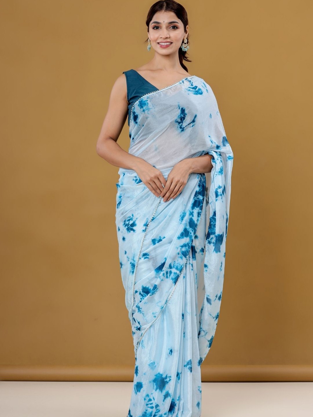 

HOUSE OF JAMOTI Tie and Dye Printed Pure Silk Holi Saree, Blue