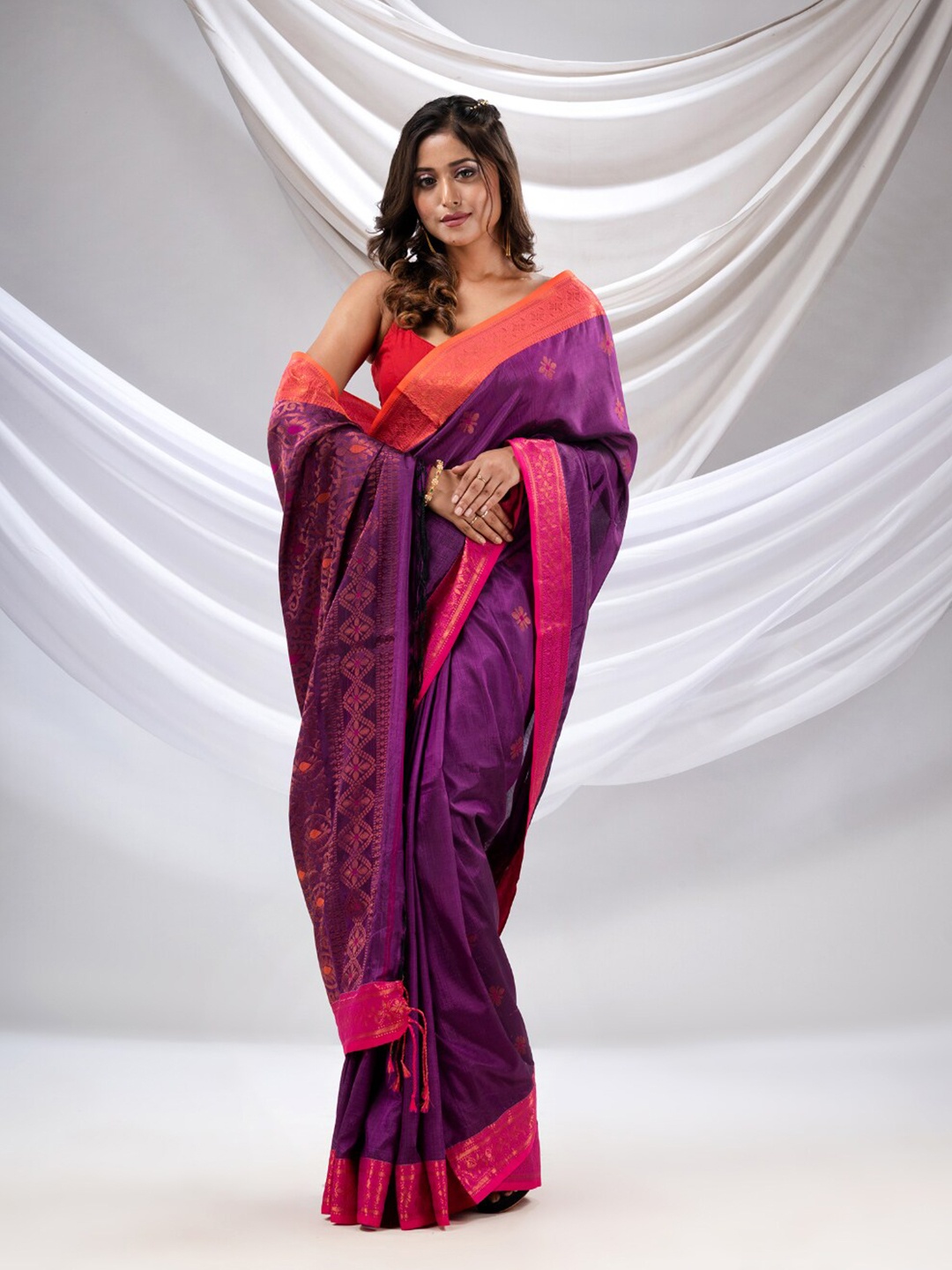 

Charukriti Ethnic Motifs Woven Design Zari Saree, Purple