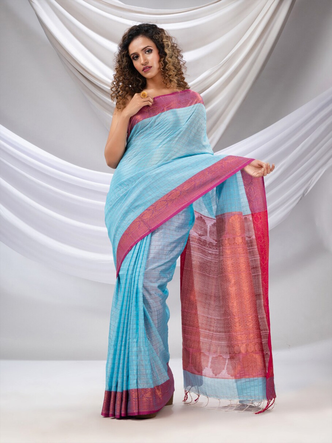 

Charukriti Floral Woven Design Zari Saree, Blue