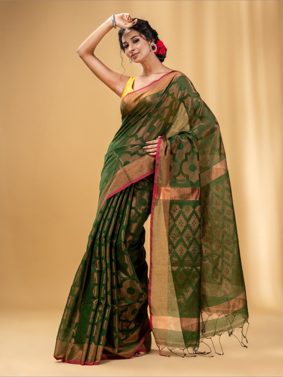 

Charukriti Floral Woven Design Zari Saree, Green