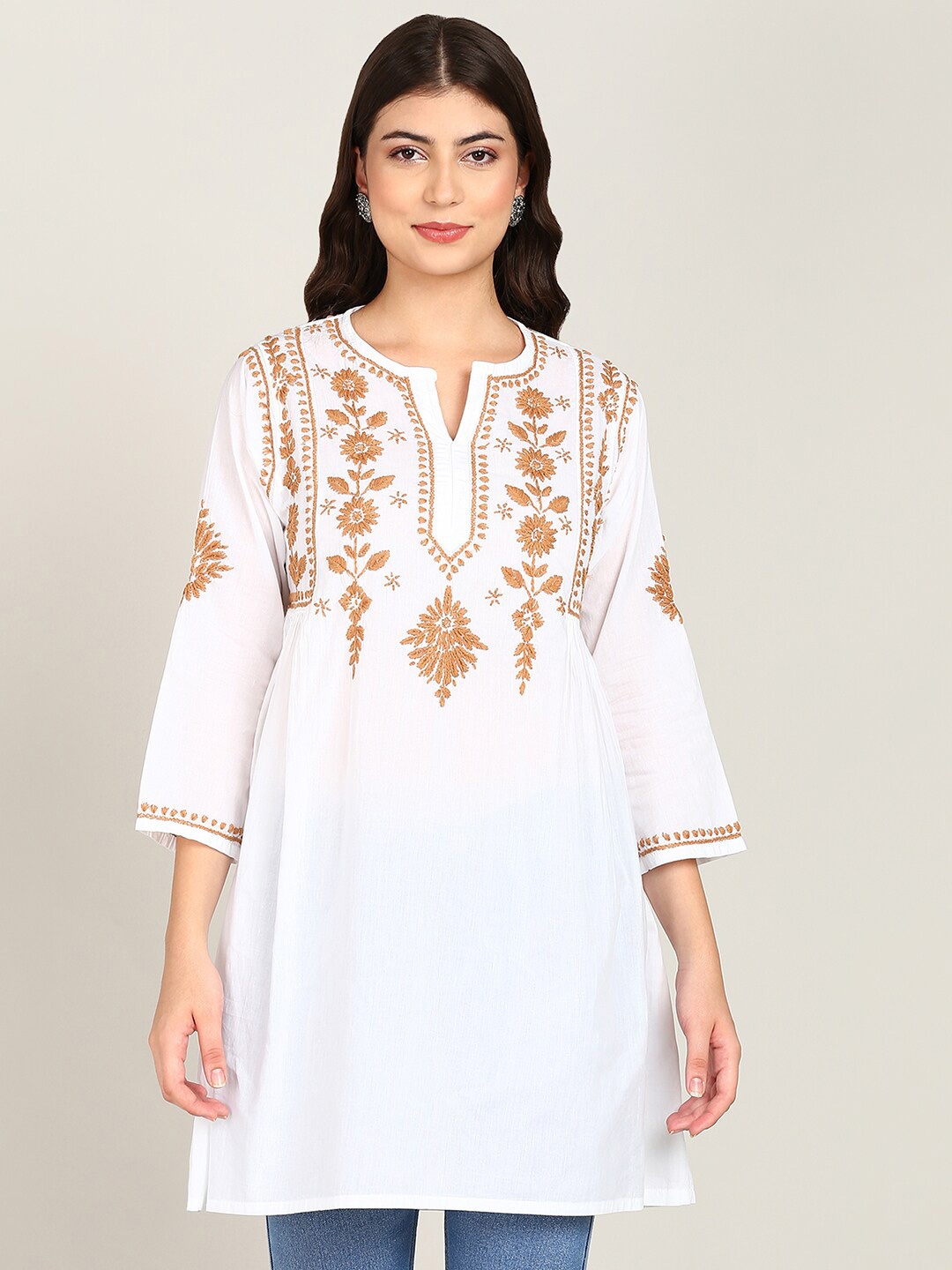 

VAHSON Floral Embroidered Pure Cotton A-Line Lucknow Chikankari Kurti, White