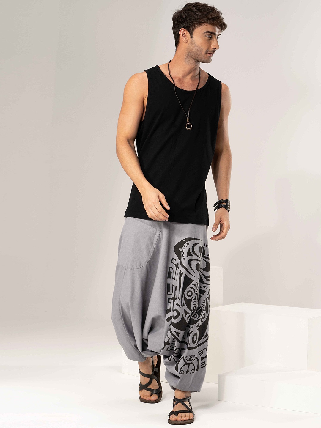 

The Veshti Company Men Printed Pure Cotton Harem Pants, Grey