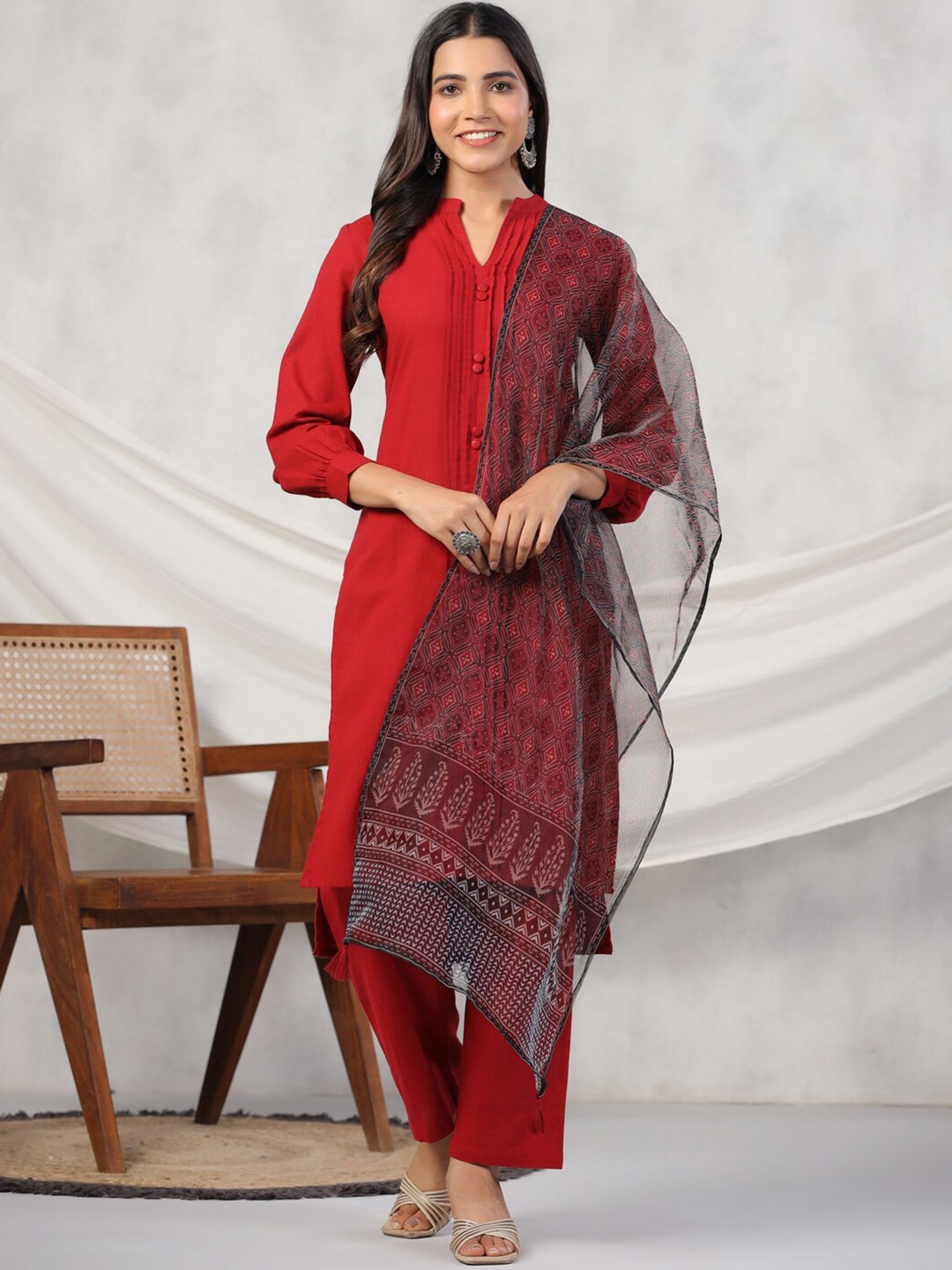 

RangDeep Pleated Pure Cotton Kurta With Trousers & Dupatta, Maroon