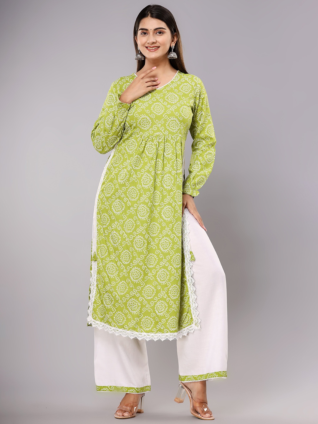 

Shedika Bandhani Printed Straight Kurta With Palazzos, Green