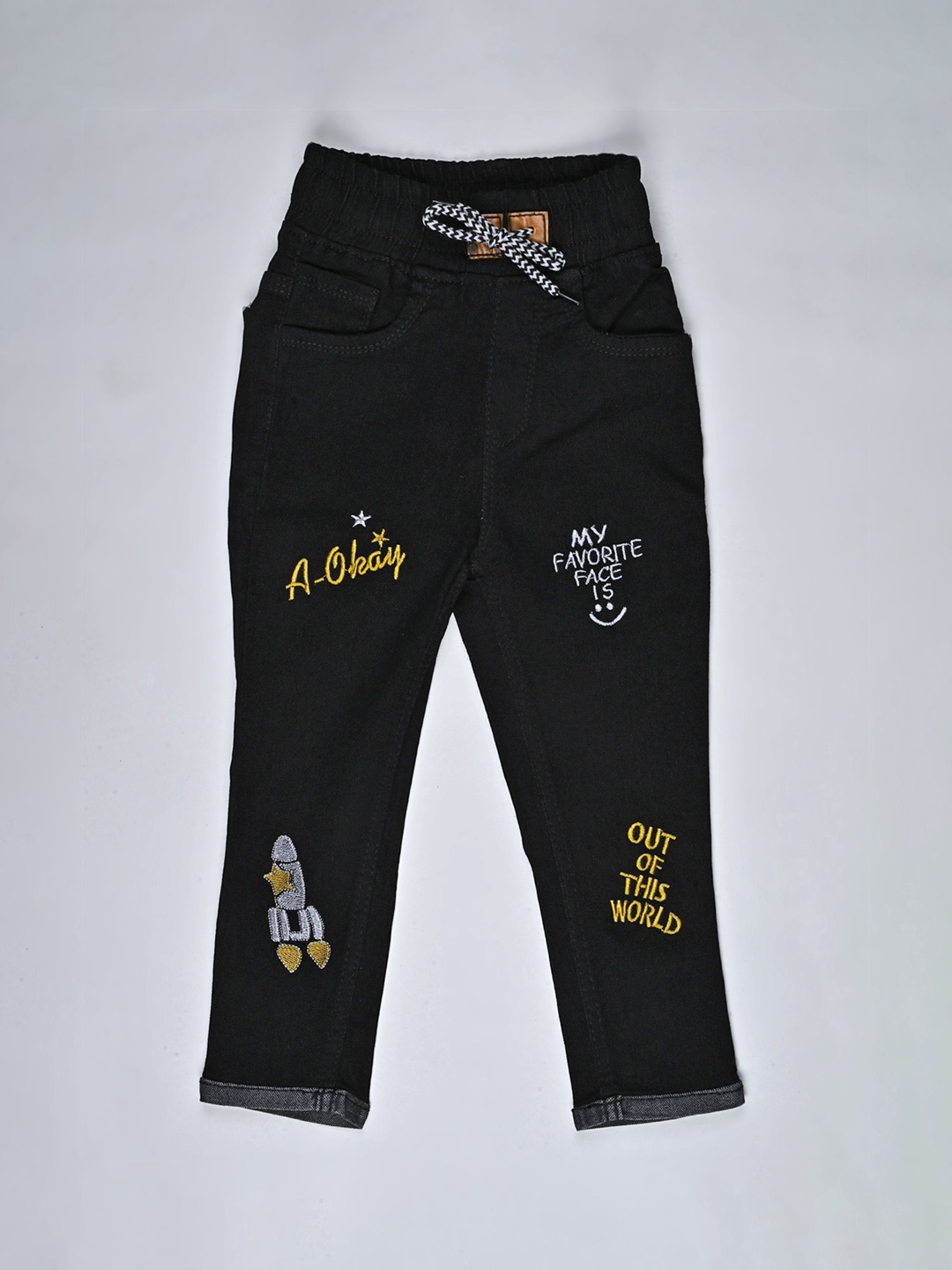 

F2M Kids Slim Fit High-Rise Clean Look Light Fade Embroidered Stretchable Jeans, Black